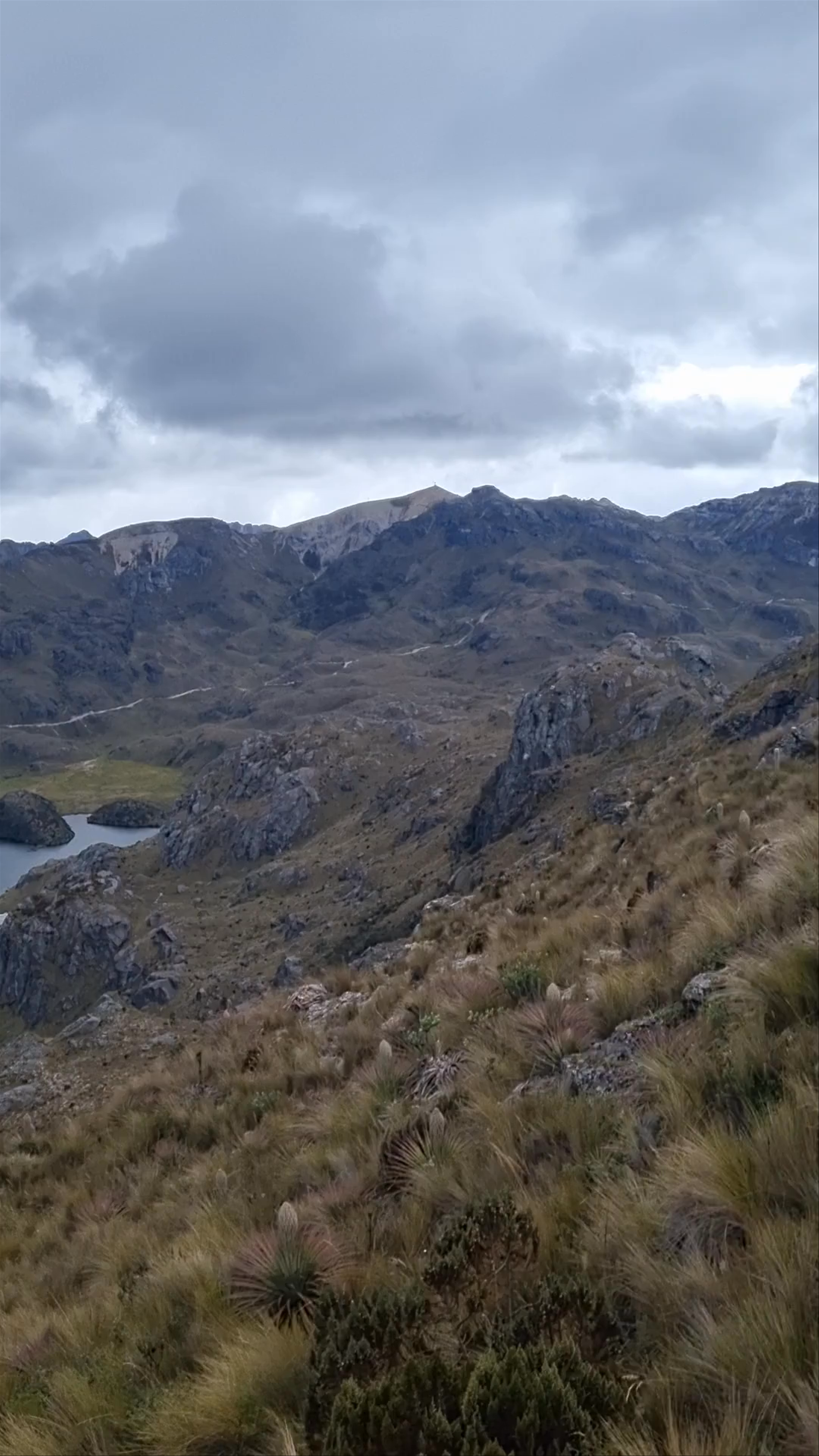 Majestic Views of Cerro San Luis in Dos Cuevas, Ecuador