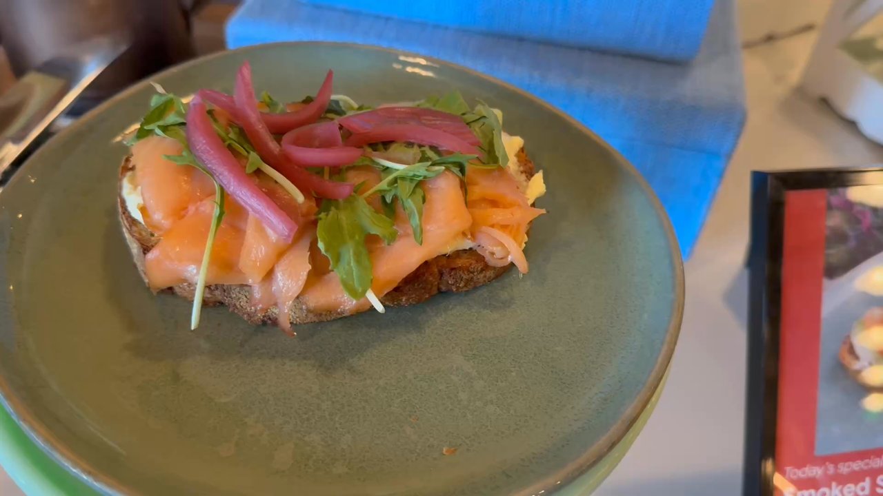Google Visitor Experience Cafe - Cafes Near Me - Mountain View, California