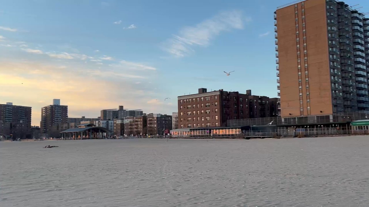Brighton Beach - Beaches Near Me - Brooklyn, New York