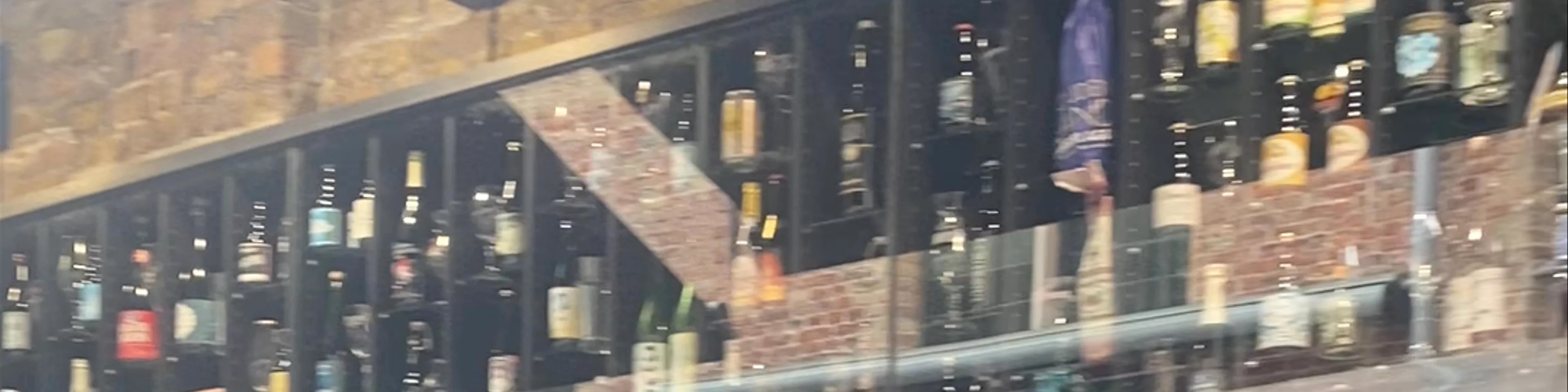 2be shop / The Beerwall / 2be bar
