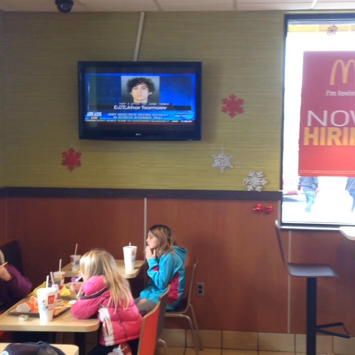 McDonald's - Inside tour - Burgers Near Me - Edinburgh, Indiana