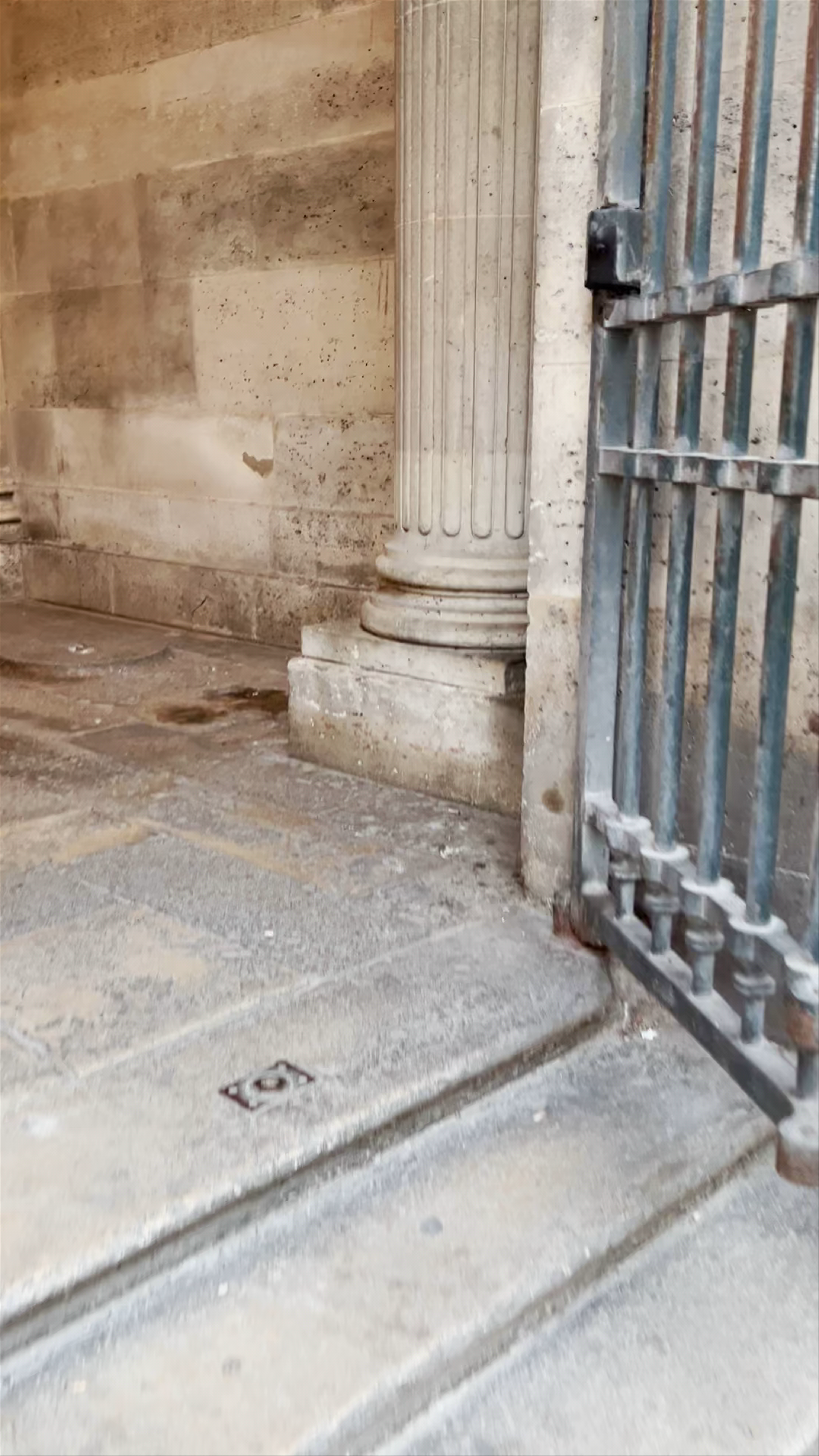 Architectural Elegance in Historic Paris Corridor