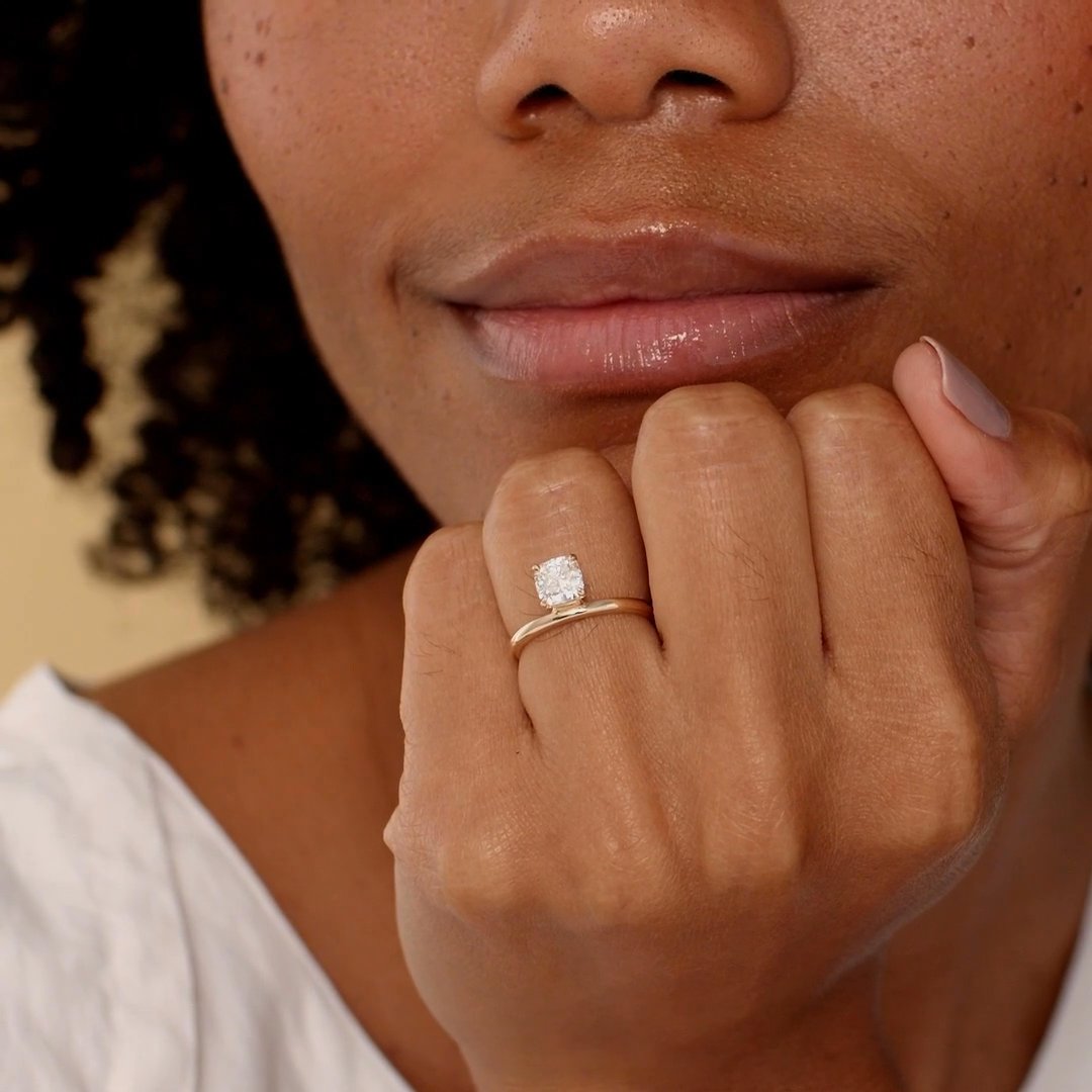 The Hover | Cushion | 14k | Rose Gold | bandAccent: Pavé | diamondOrientation: vertical | caratWeight: other