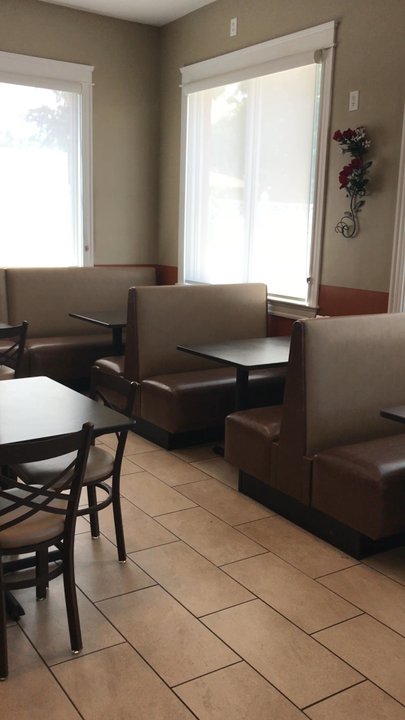 La Roca Restaurant - Spanish Near Me - Providence, Rhode Island
