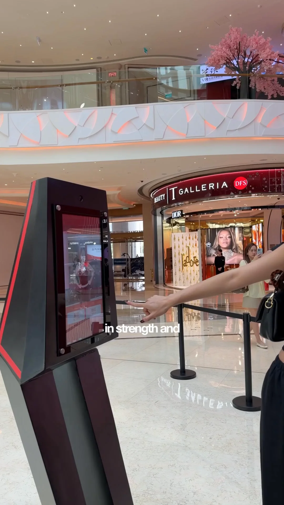 UFC FAN EXPERIENCE