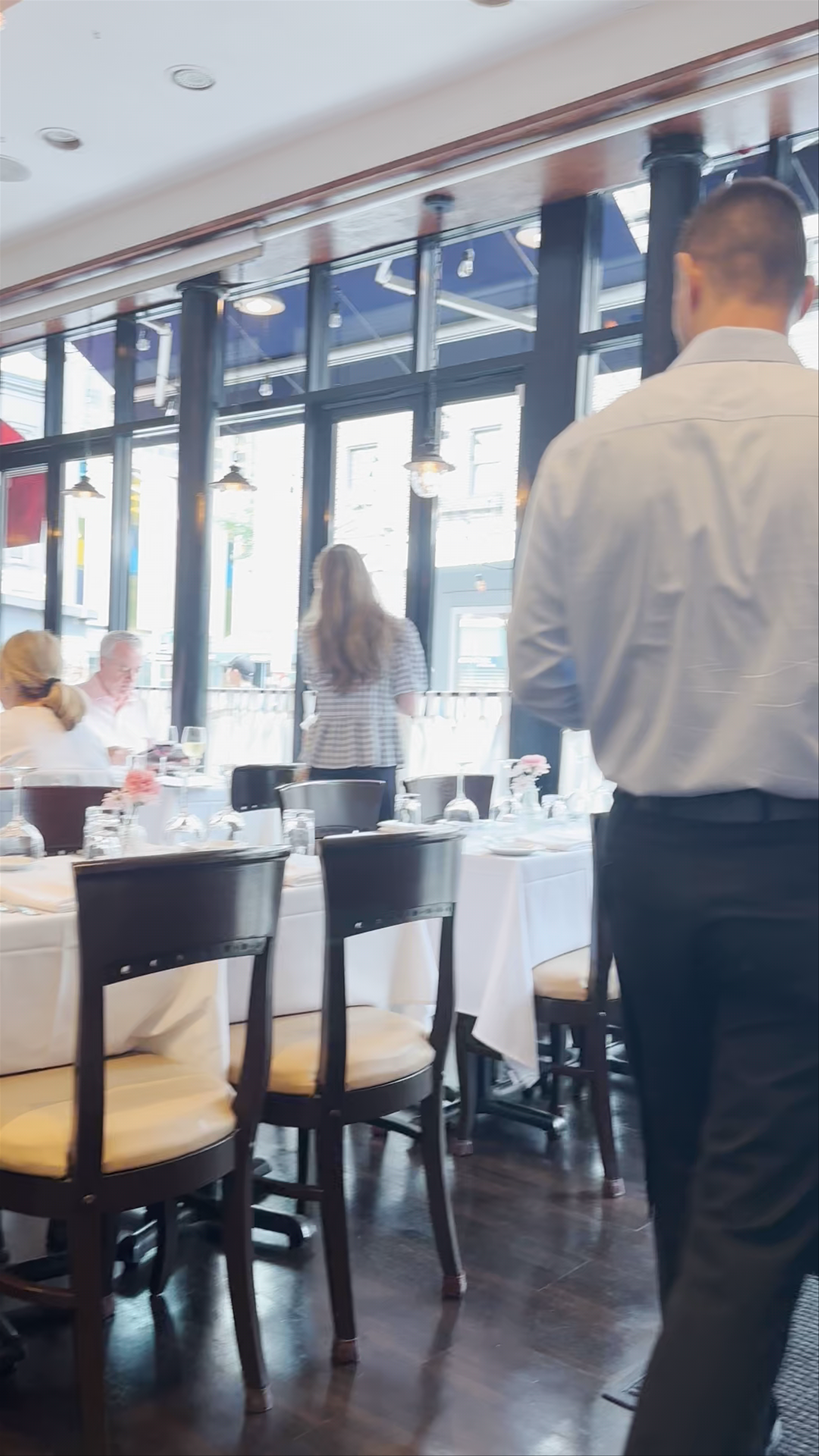 L'Osteria: Elegant Dining on Lexington Avenue, New York