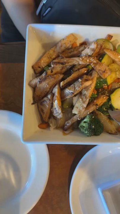 Yen Sushi & Sake Bar - Sushi Bars Near Me - Phoenix, Arizona