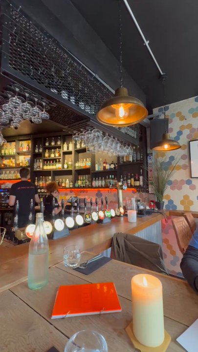 Krewe - Interior - Cajun/Creole Near Me - Dublin, D