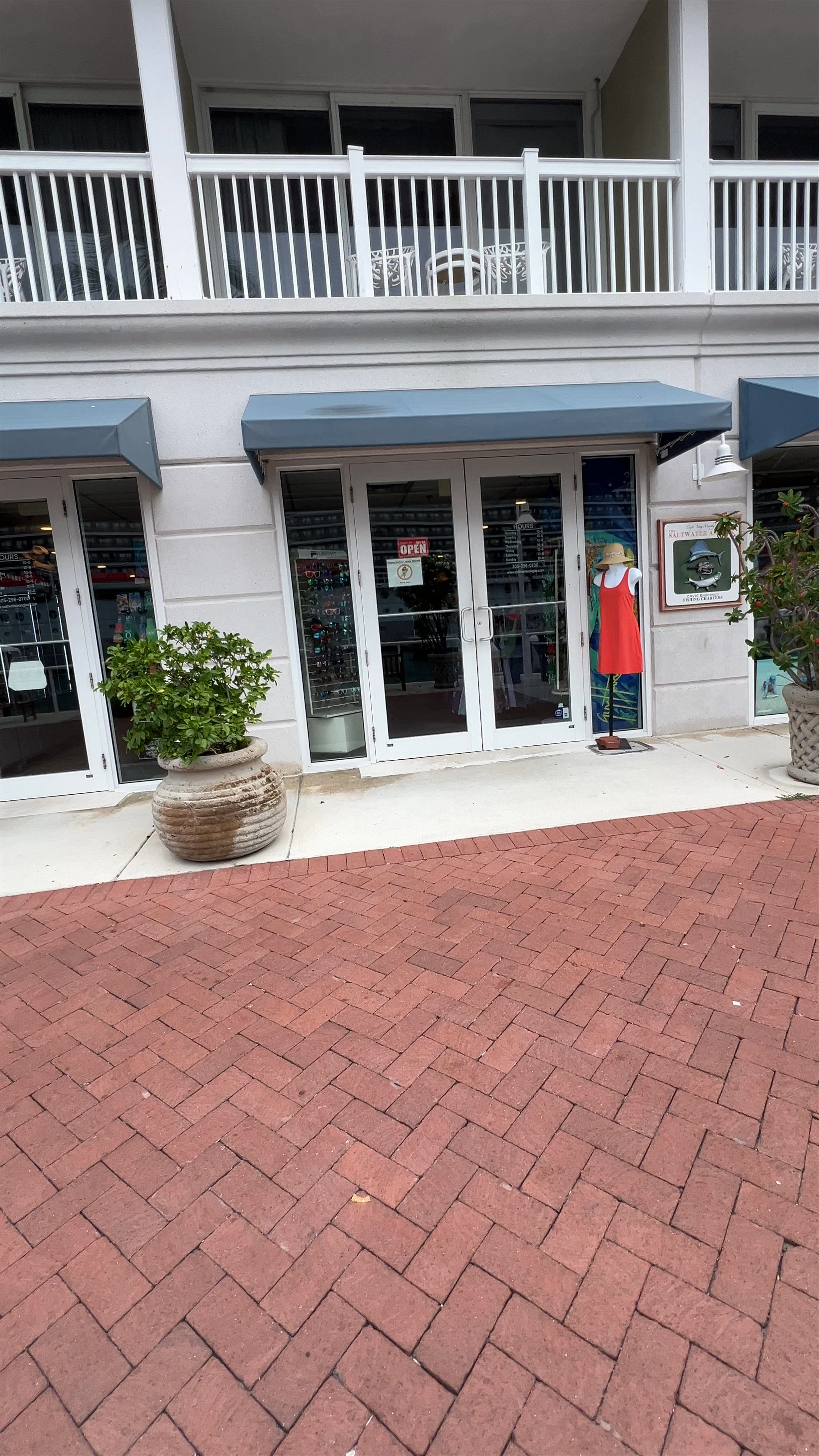 Key West Cruise Port Stroll on Front Street, Florida