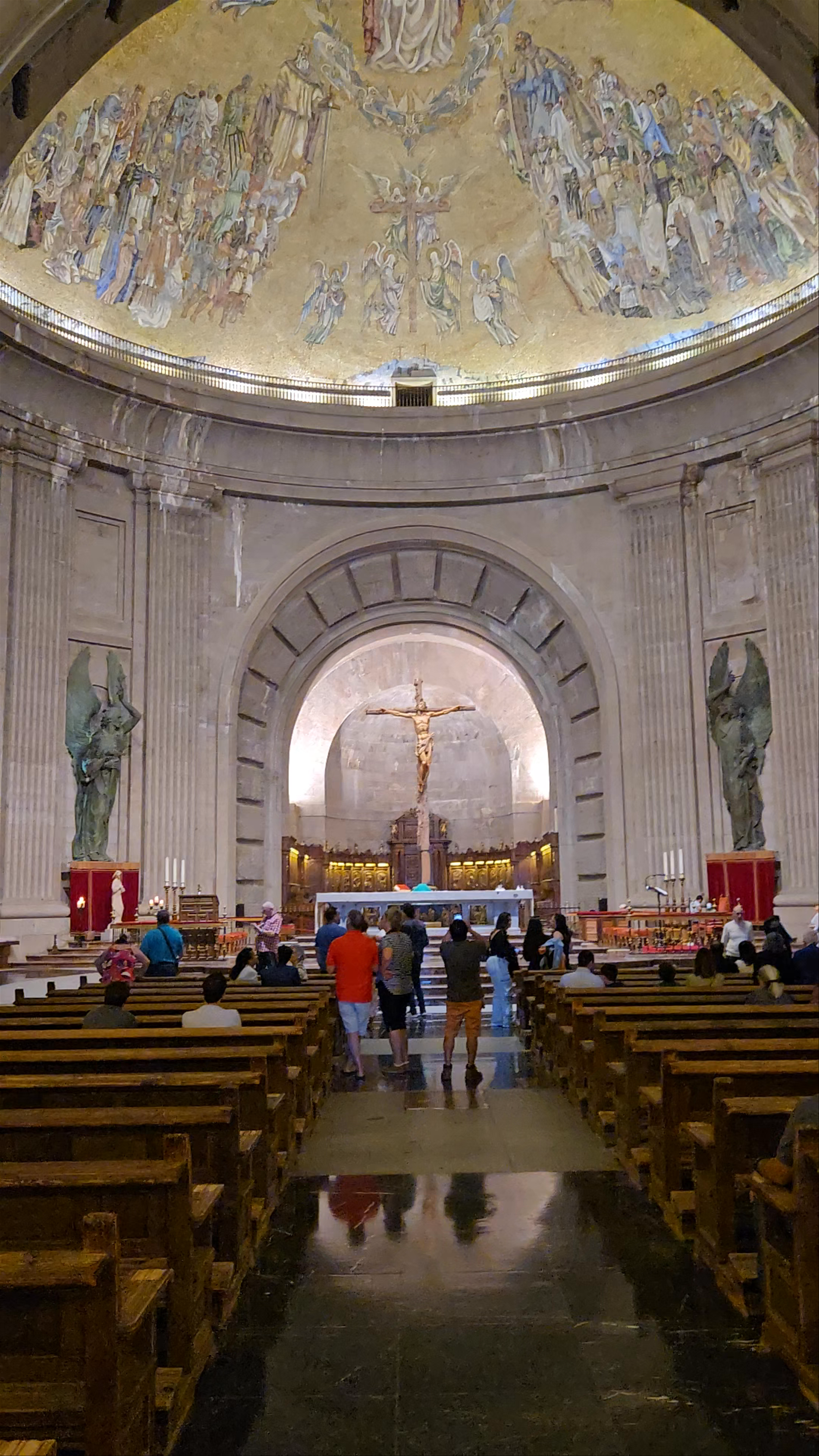 Basílica de la Santa Cruz del Valle de Los Caídos