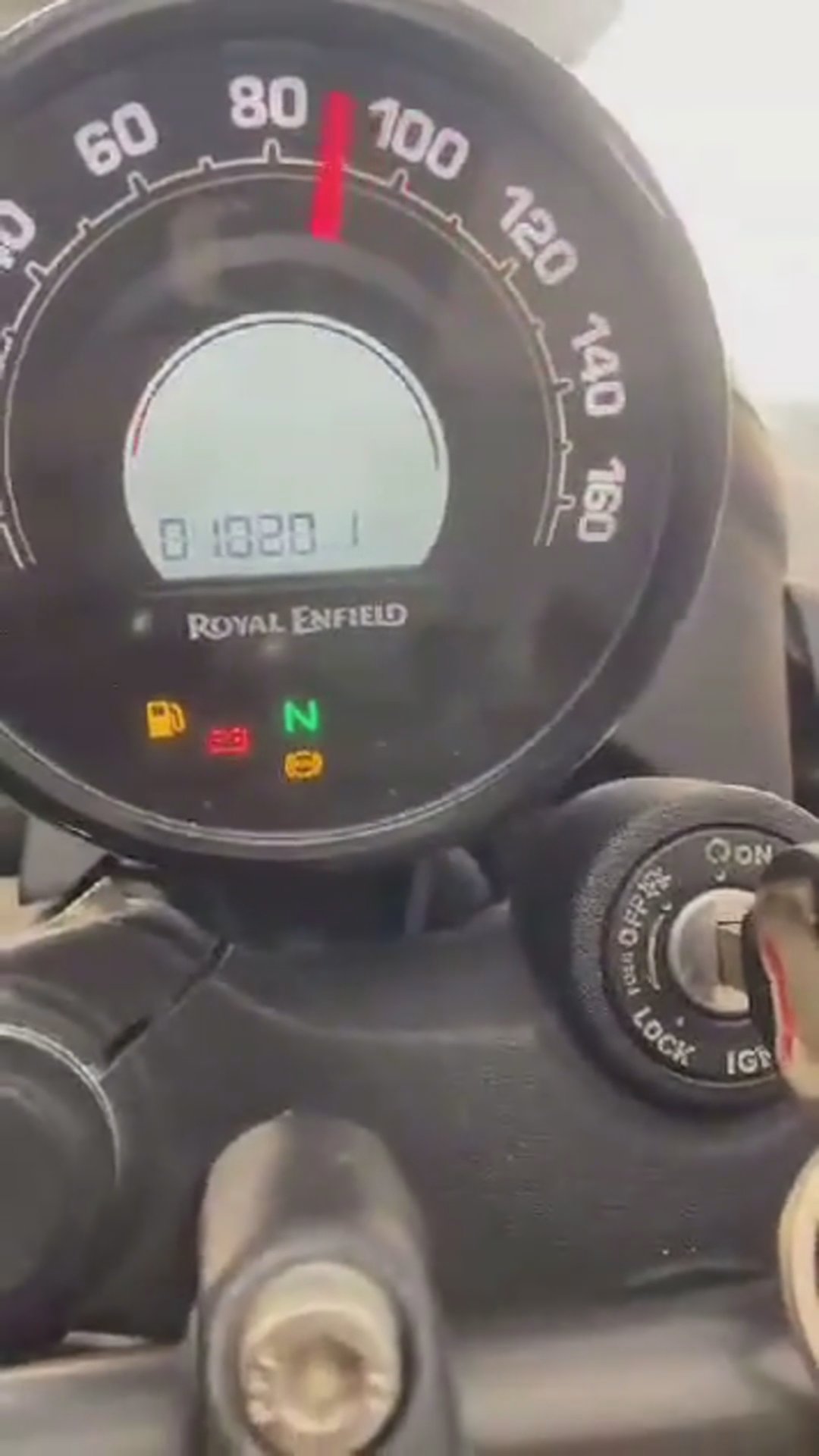 Walk-around video thumbnail