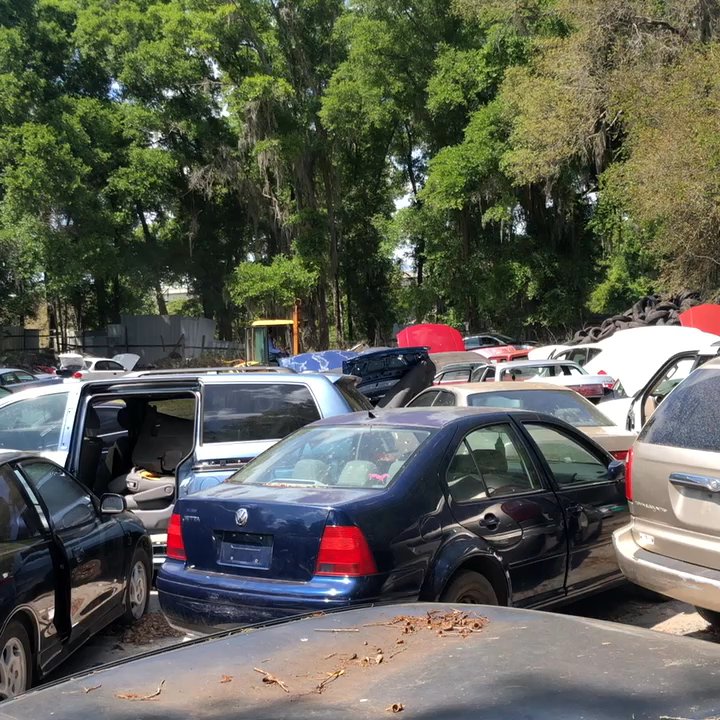 Big Sun Auto Salvage - Some area in yard - Towing Near Me - Ocala, Florida