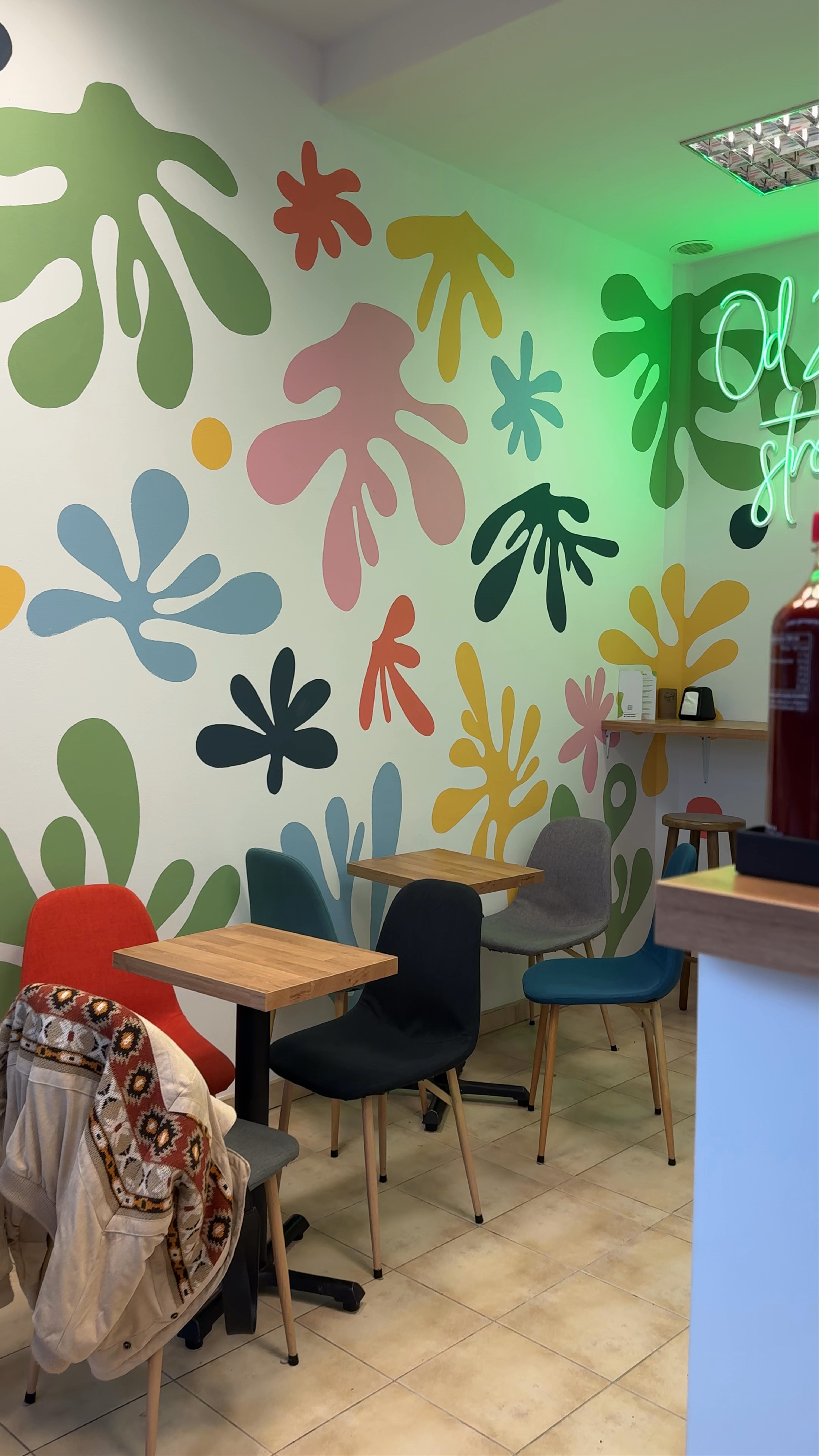 Colorful Cozy Cafe Ambiance at Zupiarnia Ambaras Bursztynowa, Lublin