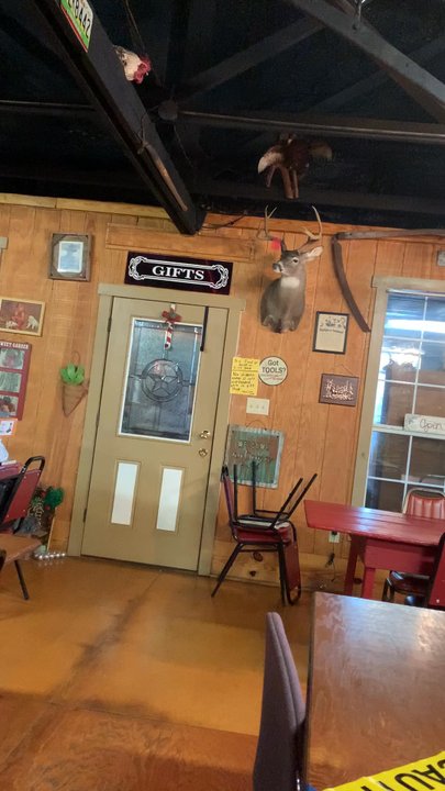 Twisted 6 BBQ - Steakhouses Near Me - Calvert, Texas