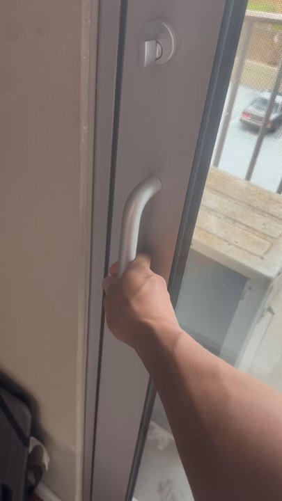 CCI Windows - Smooth opening mechanism - Windows Installation Near Me - Aiea, Hawaii