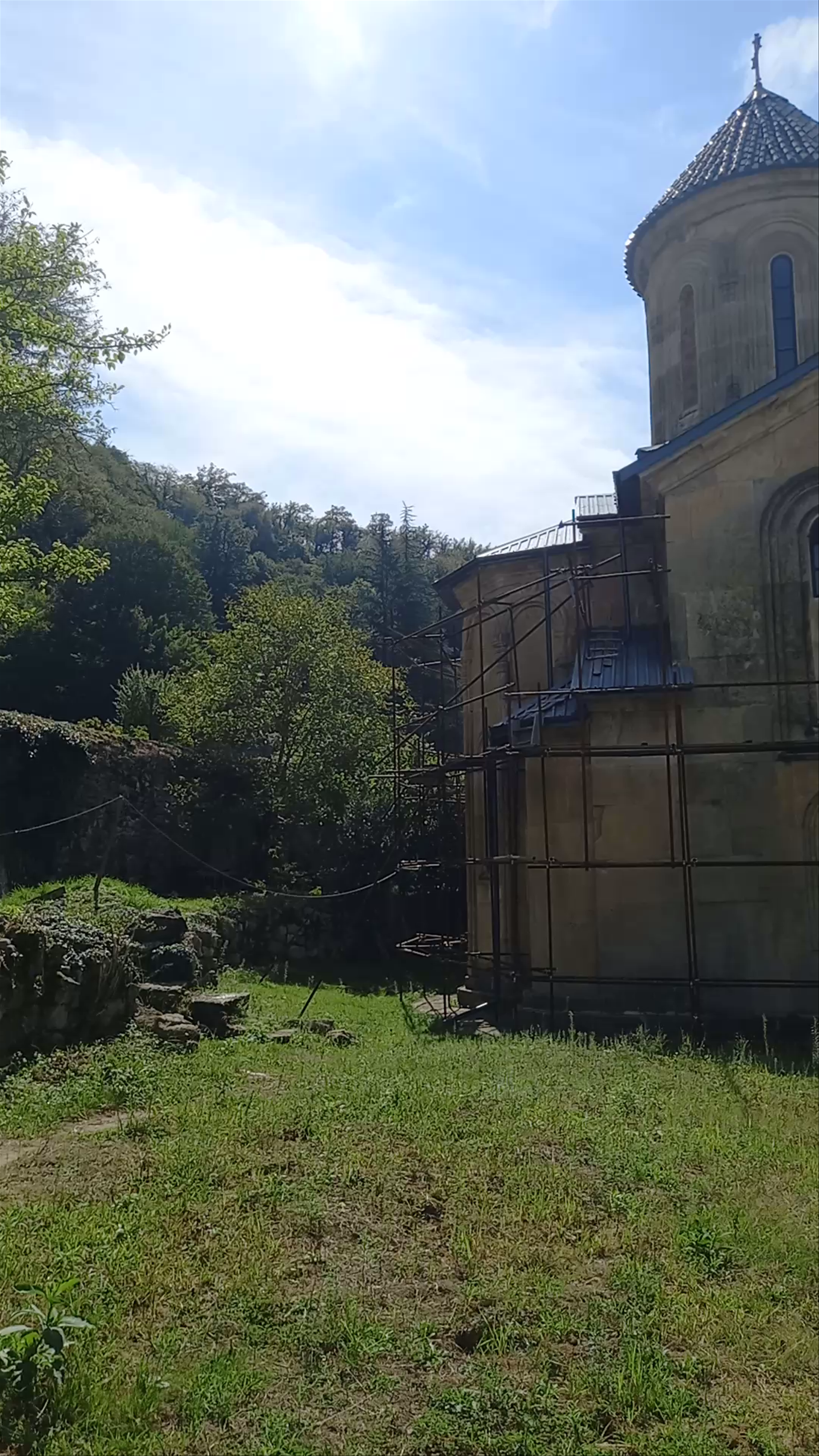 Gelati Monastery: Historic Serenity in Motsameta, Georgia