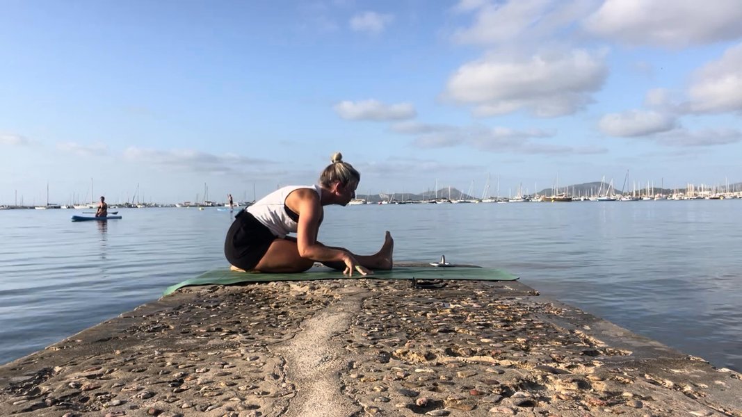 YIN YOGA - Alma style.