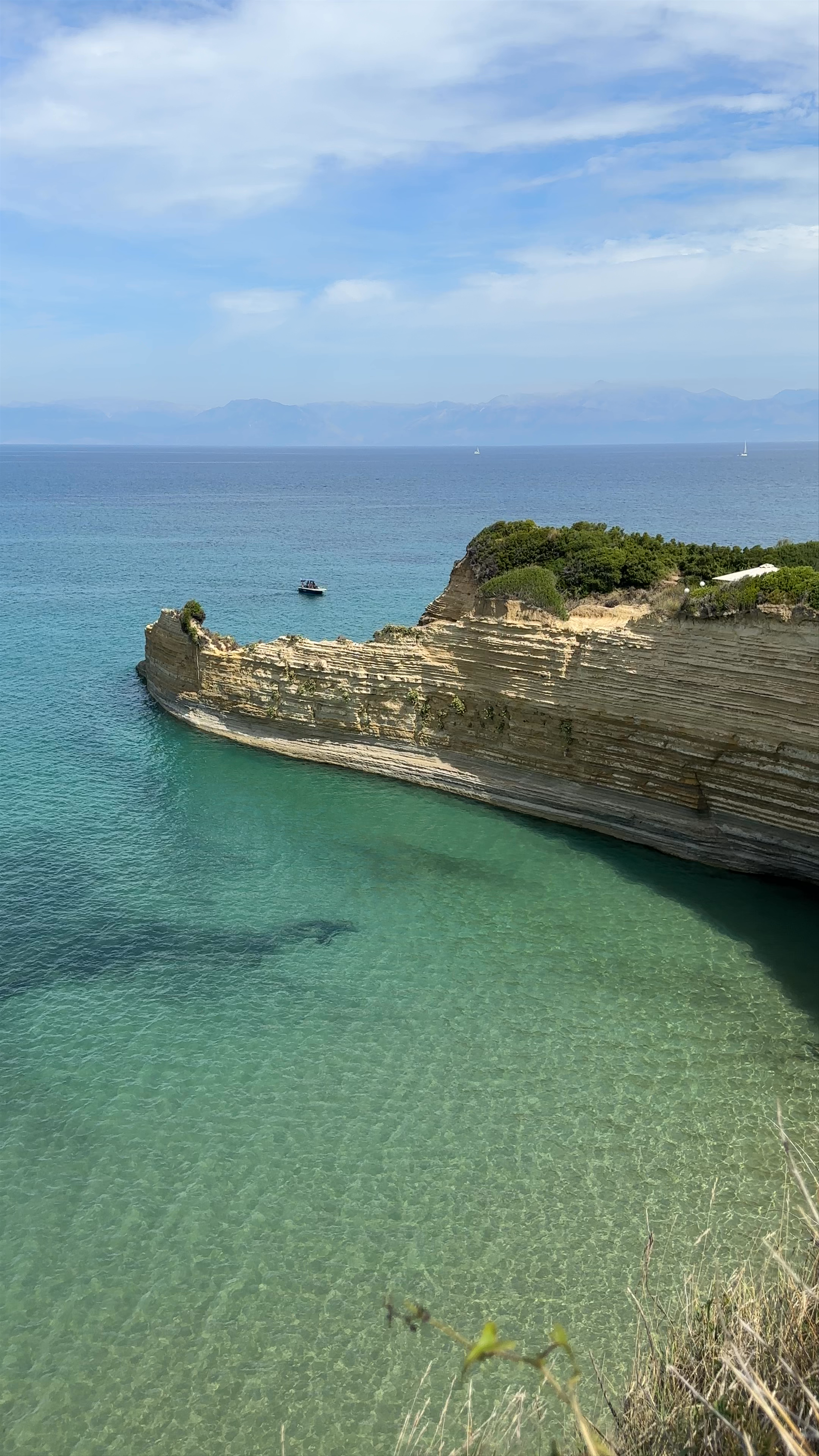 Canal d'Amour: Enchanting Coastal Serenity in Sidari, Greece
