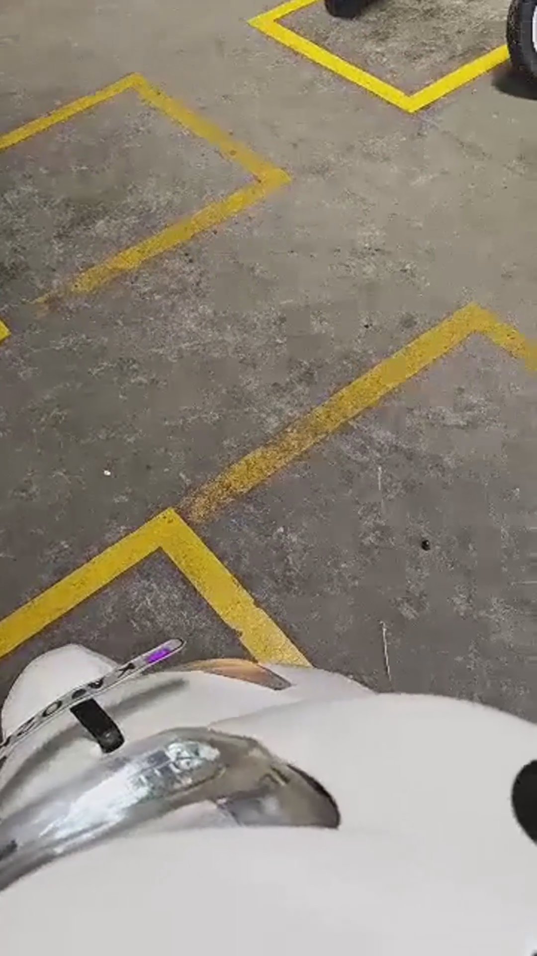 Walk-around video thumbnail