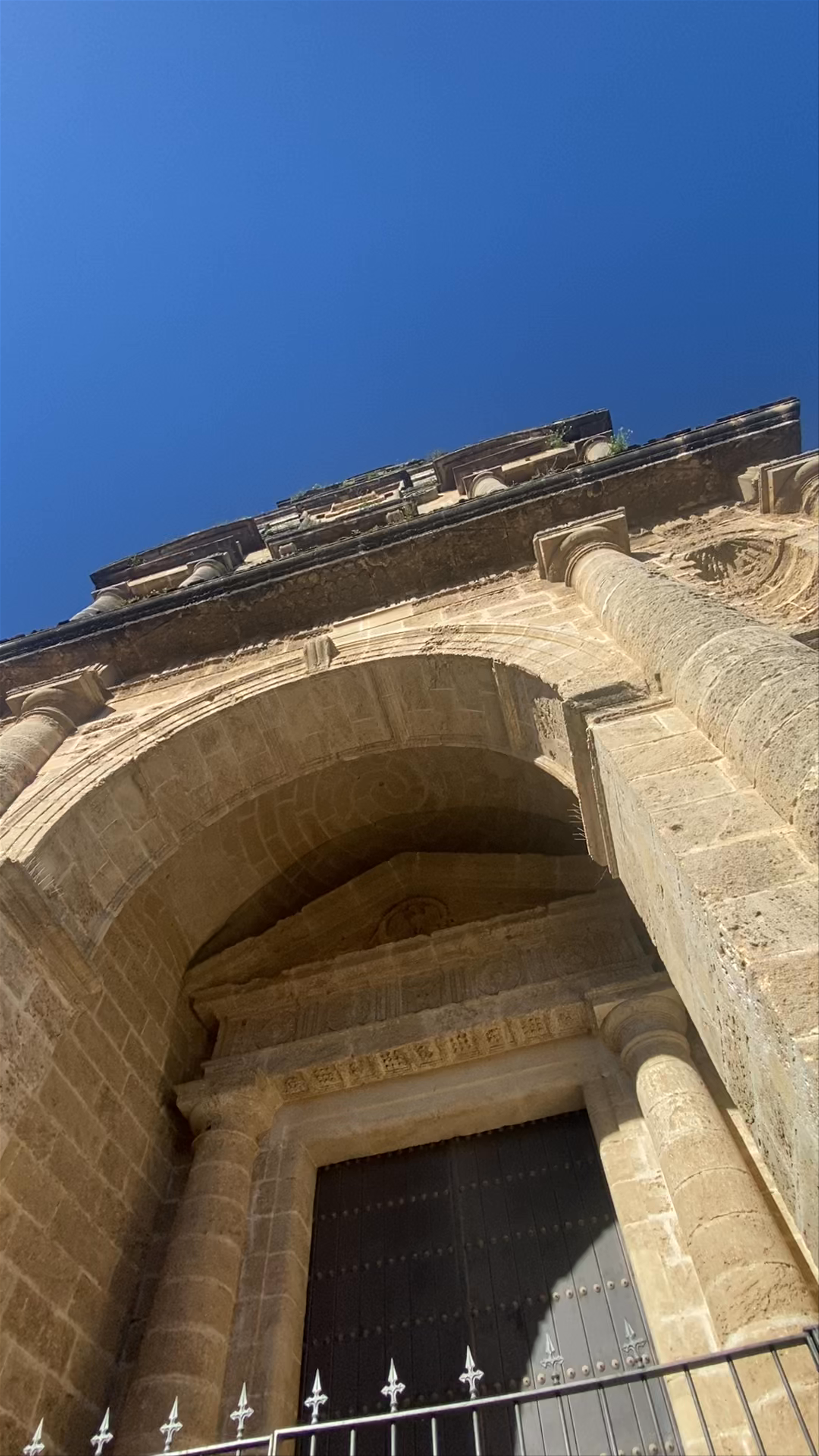 Iglesia de San Juan de los Caballeros: Historic Majesty in Jerez de la Frontera