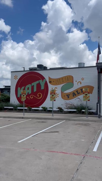 Mia's Table - American Near Me - Katy, Texas