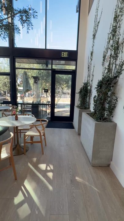 Luxe Flower Bar - Coffee & Tea Near Me - Morgan Hill, California