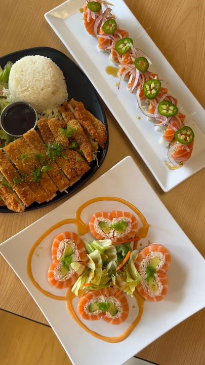 Sushiholic - Sushi Bars Near Me - La Mirada, California
