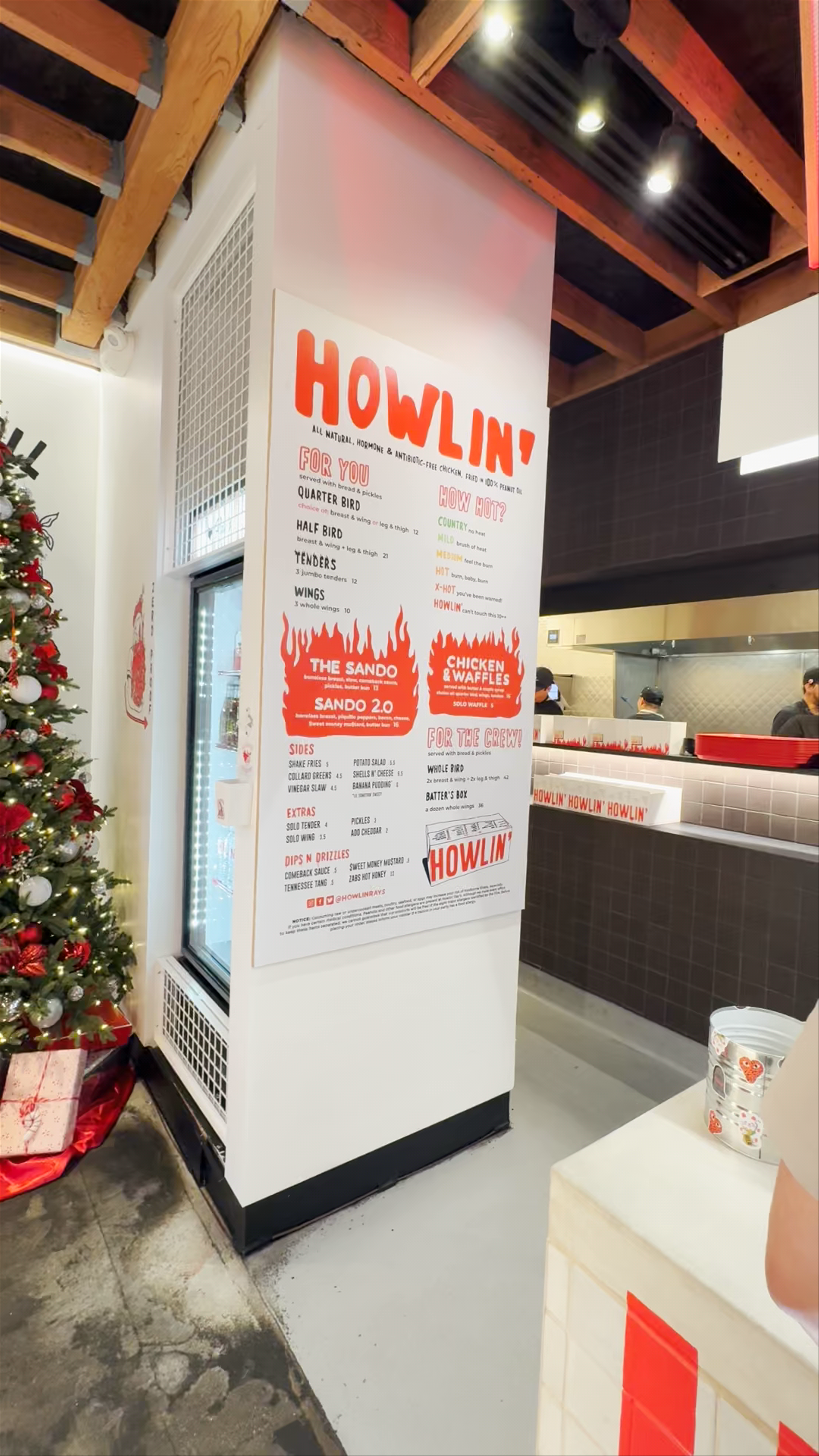 Howlin' Ray's Hot Chicken - Pasadena