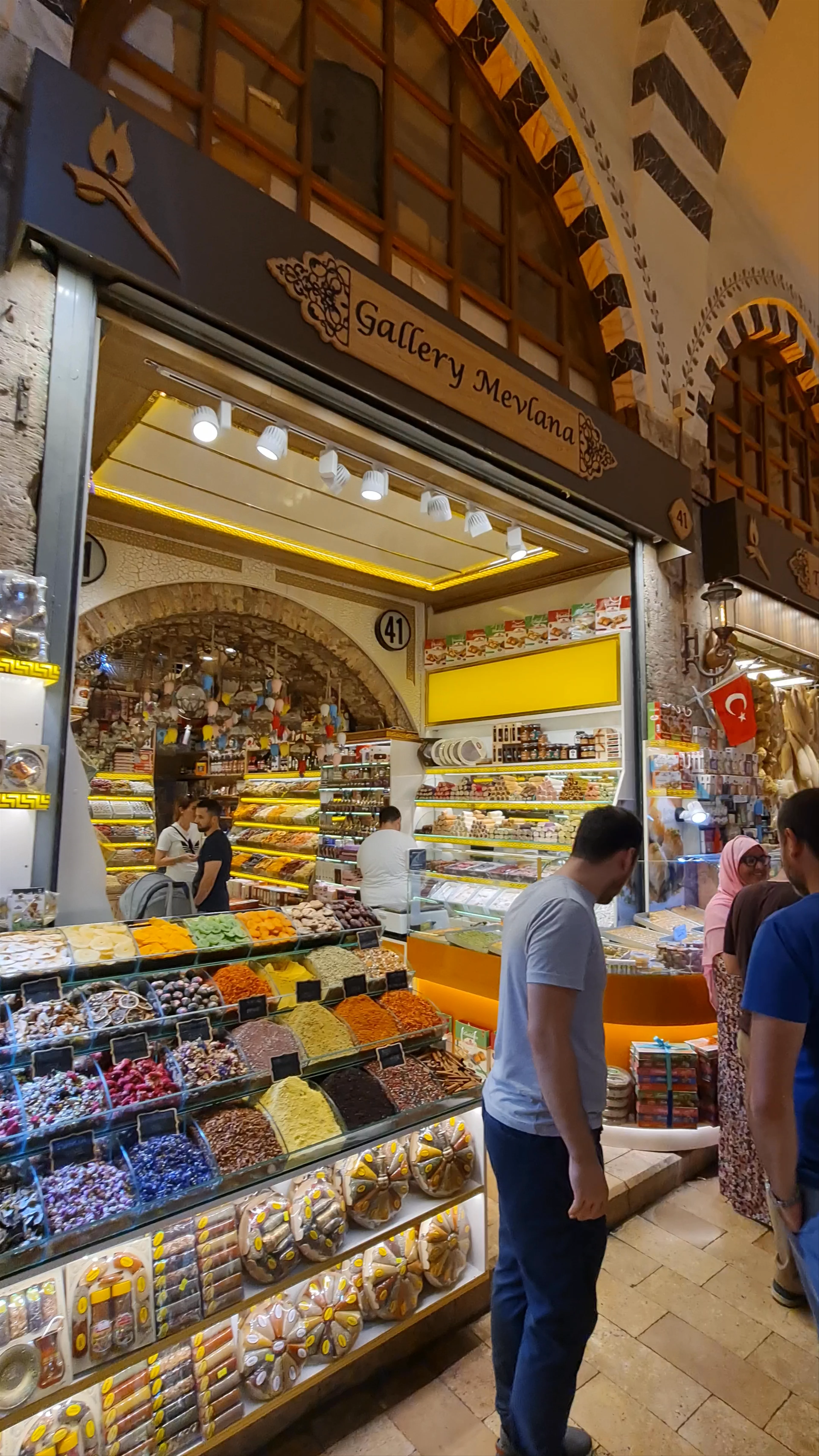 Rüstem Paşa, Spice Bazaar, Erzak Ambarı Sok., Fatih/İstanbul, Turkey