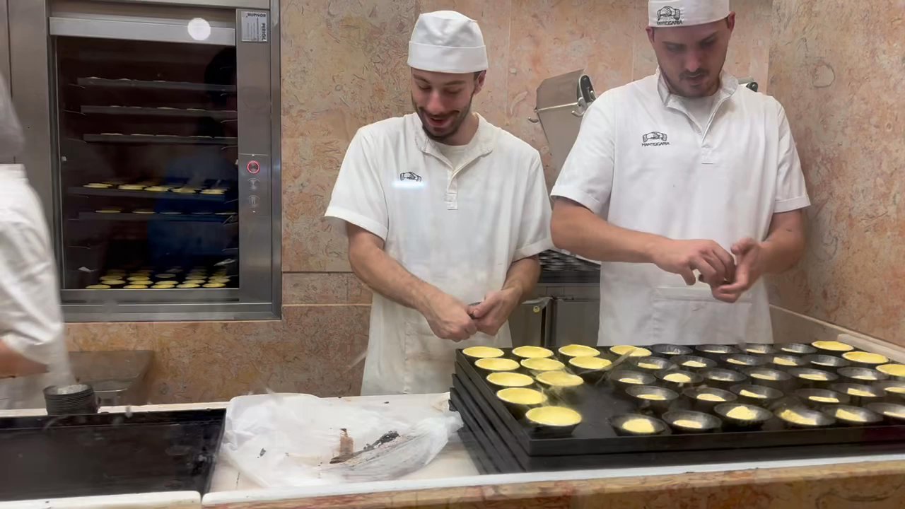 Manteigaria - Assembly line for making natas - Bakeries Near Me - Porto, 13