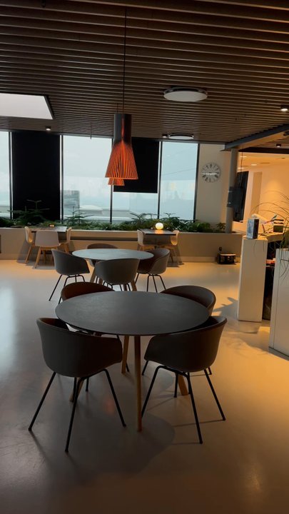 Københavns Lufthavn - Inside the Eventyr Lounge in CPH - Airports Near Me - Kastrup, 84