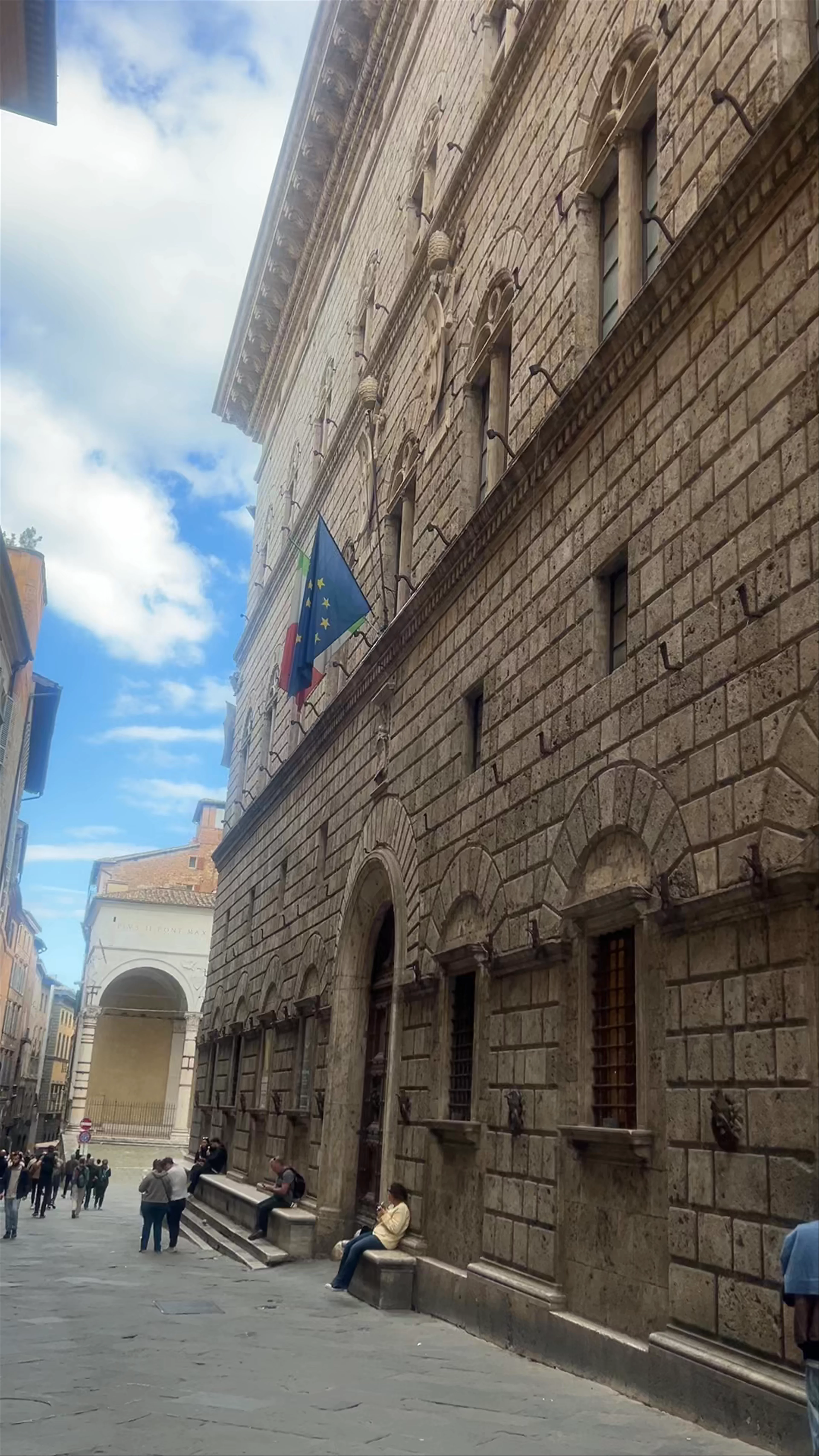 Palazzo Piccolomini