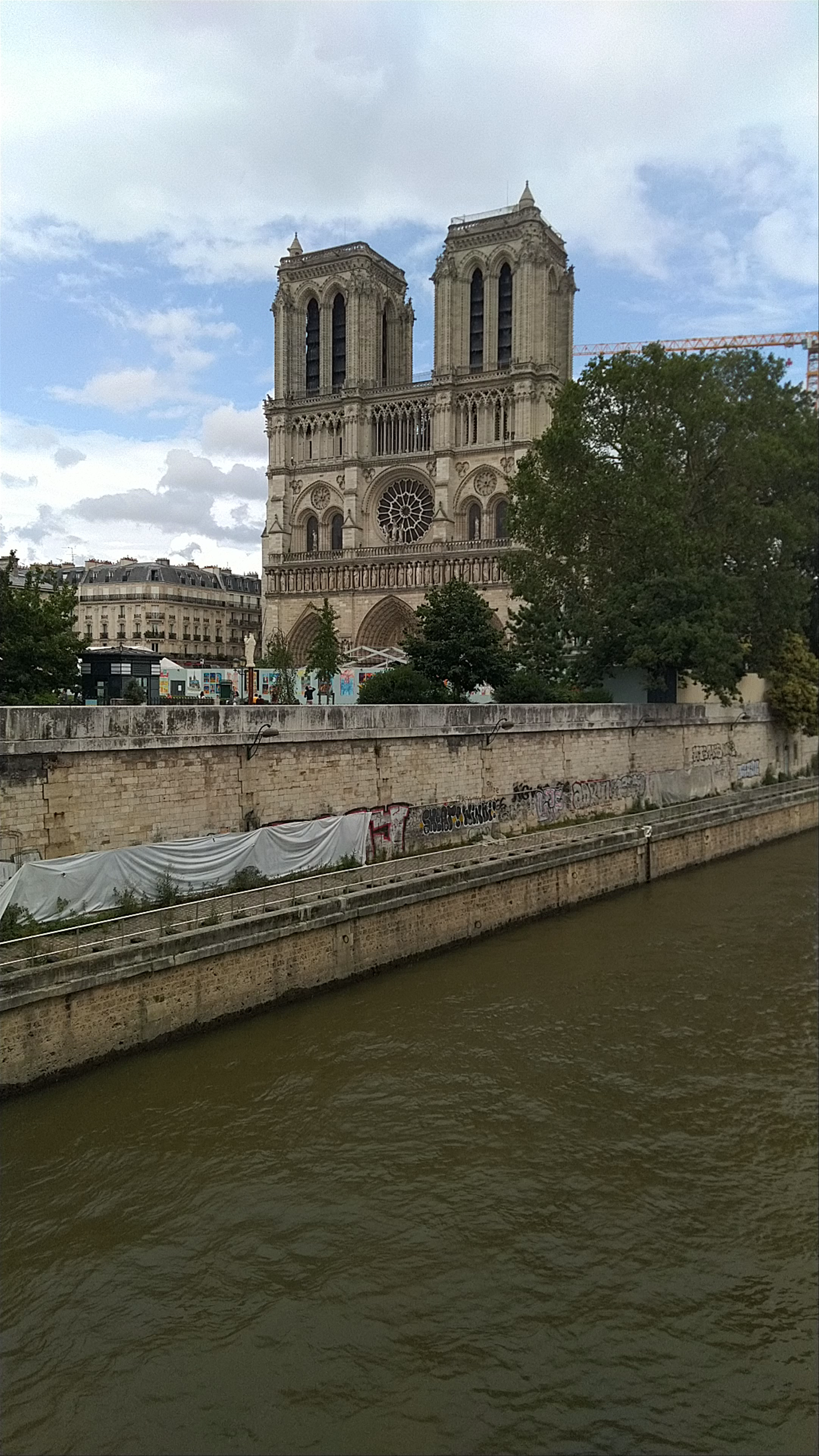 Notre Dame: Iconic Gothic Majesty in Paris