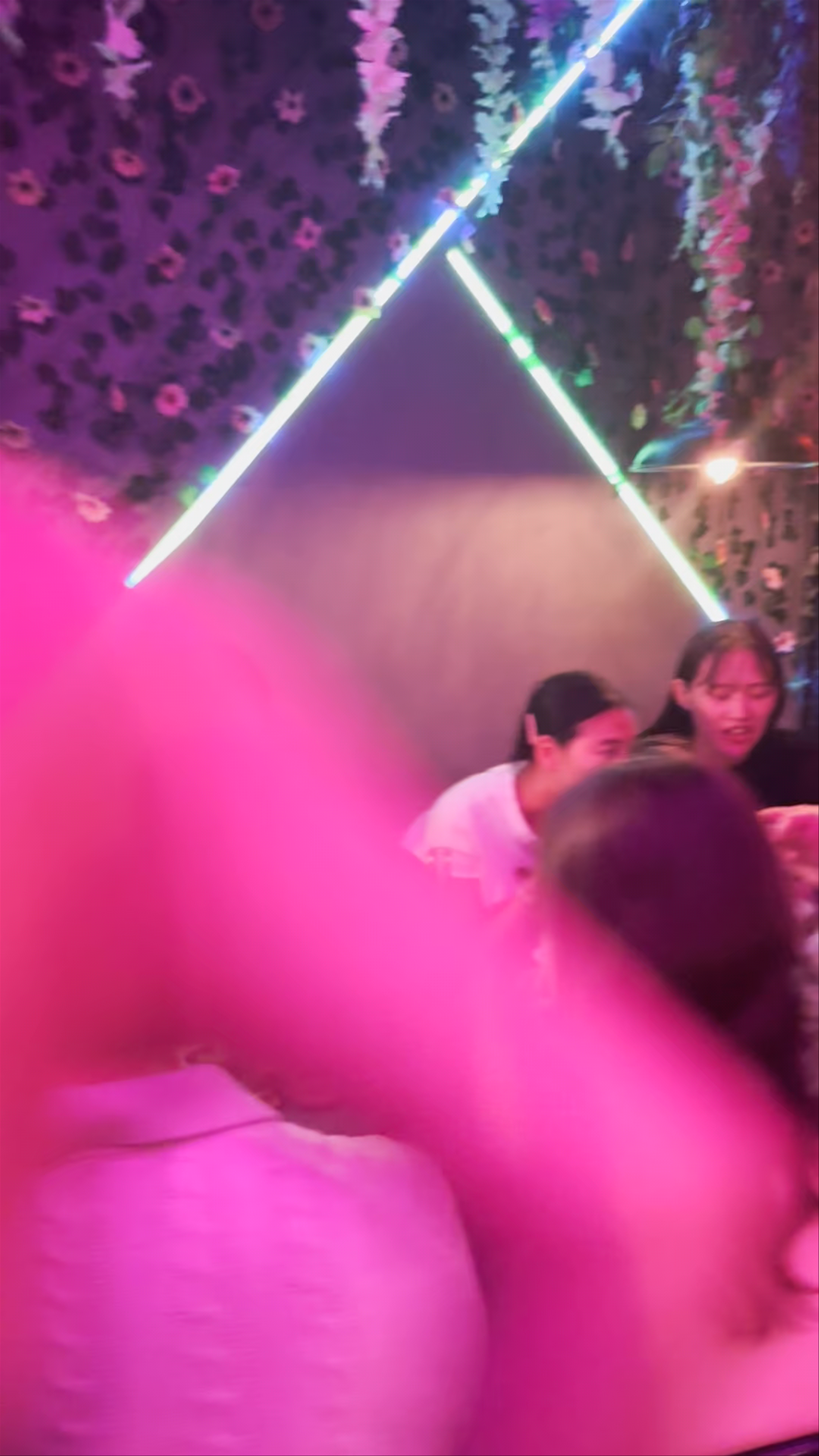 The Maze Bar&Eatery