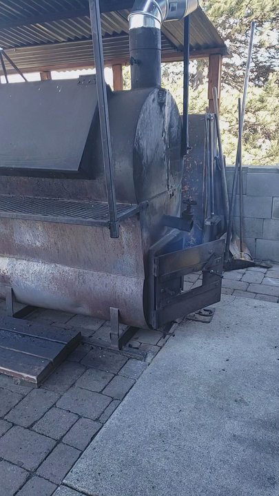 Lilo's BBQ - Barbeque Near Me - Hood River, Oregon