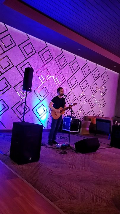 Cottonwood Kitchen - Live entertainment - Salad Near Me - Santa Fe, New Mexico