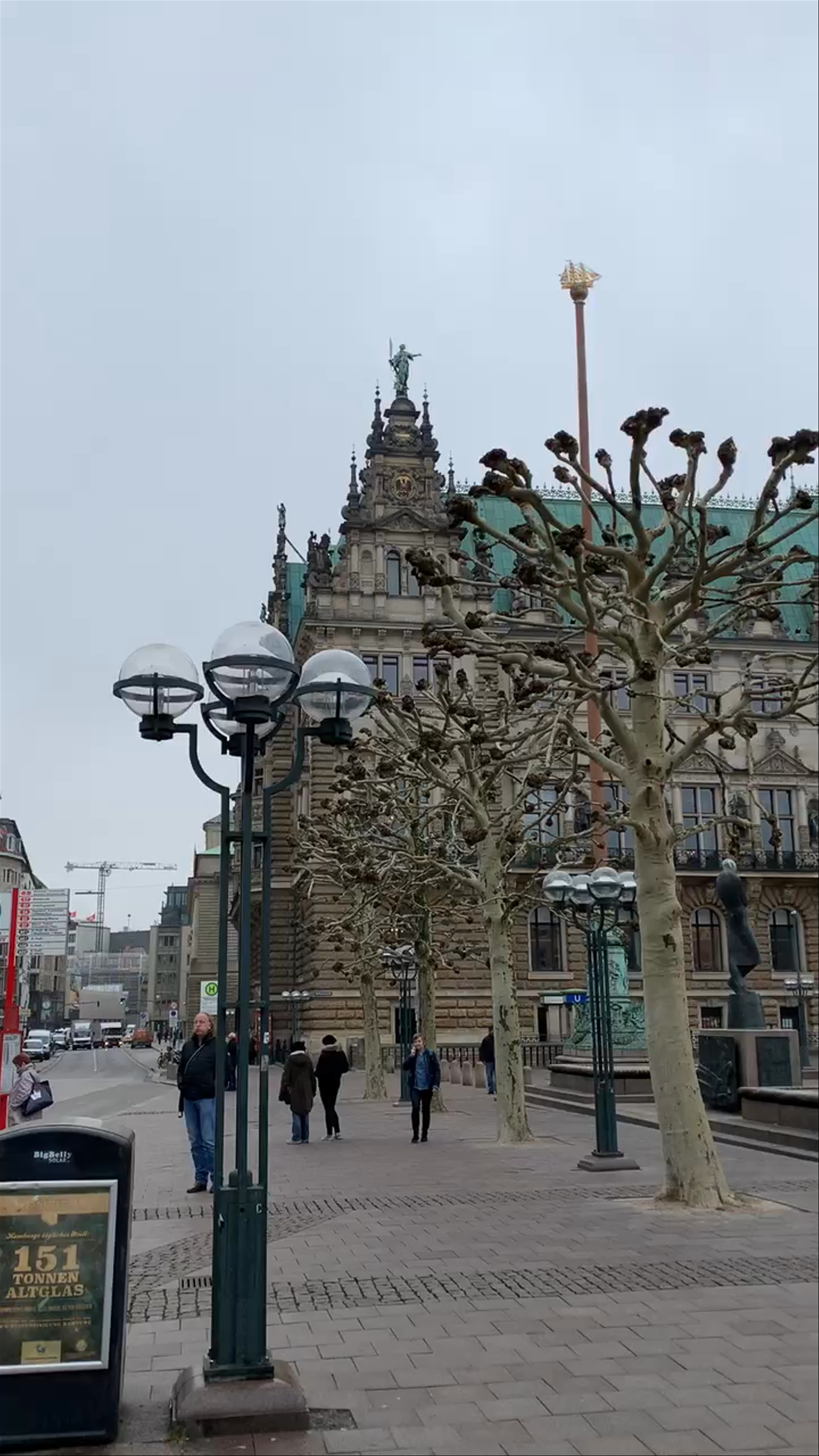 Hamburg Townhall Square Stroll: Historic Urban Charm in Germany
