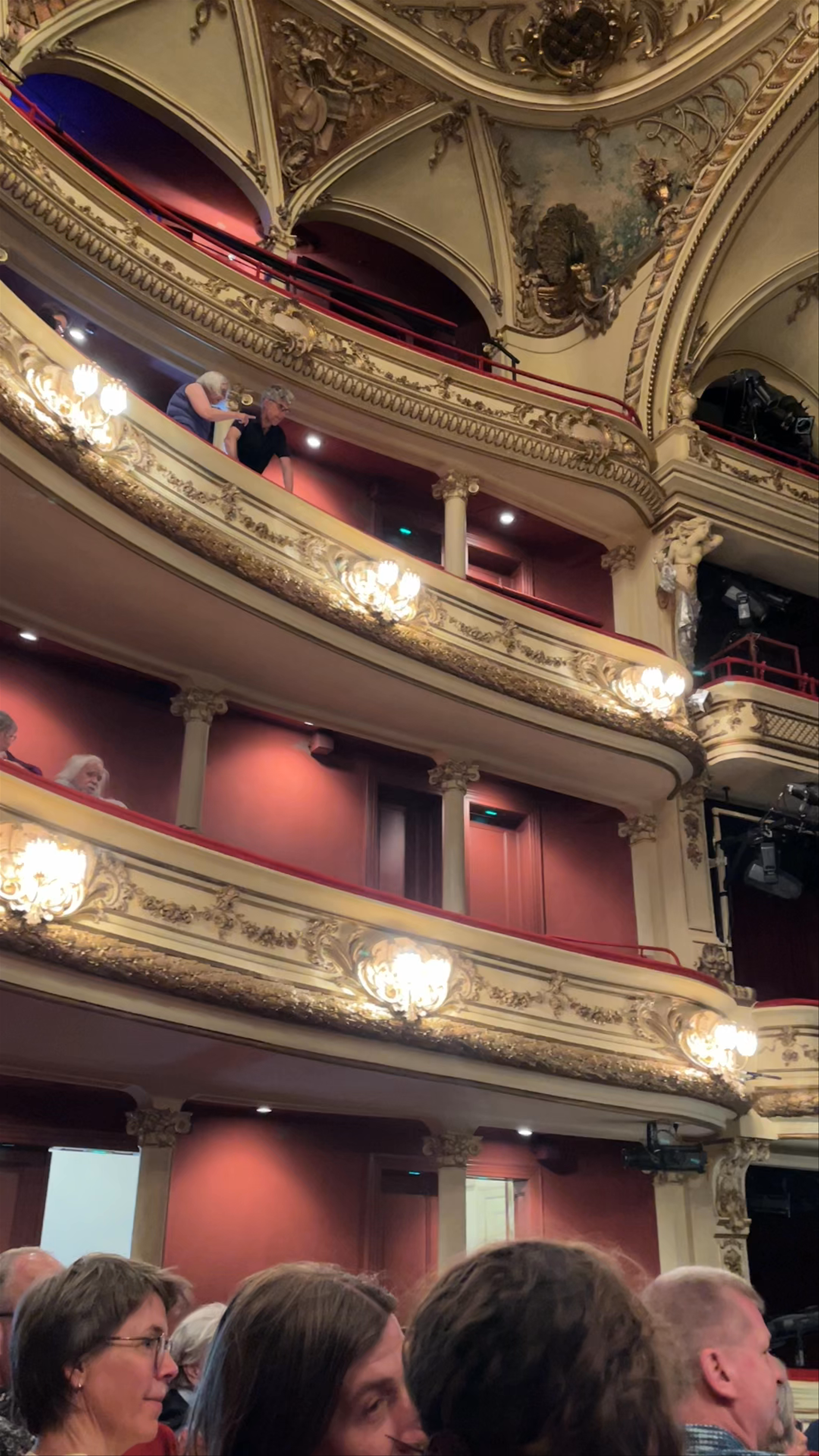 Experience the Grandeur of Oldenburgisches Staatstheater