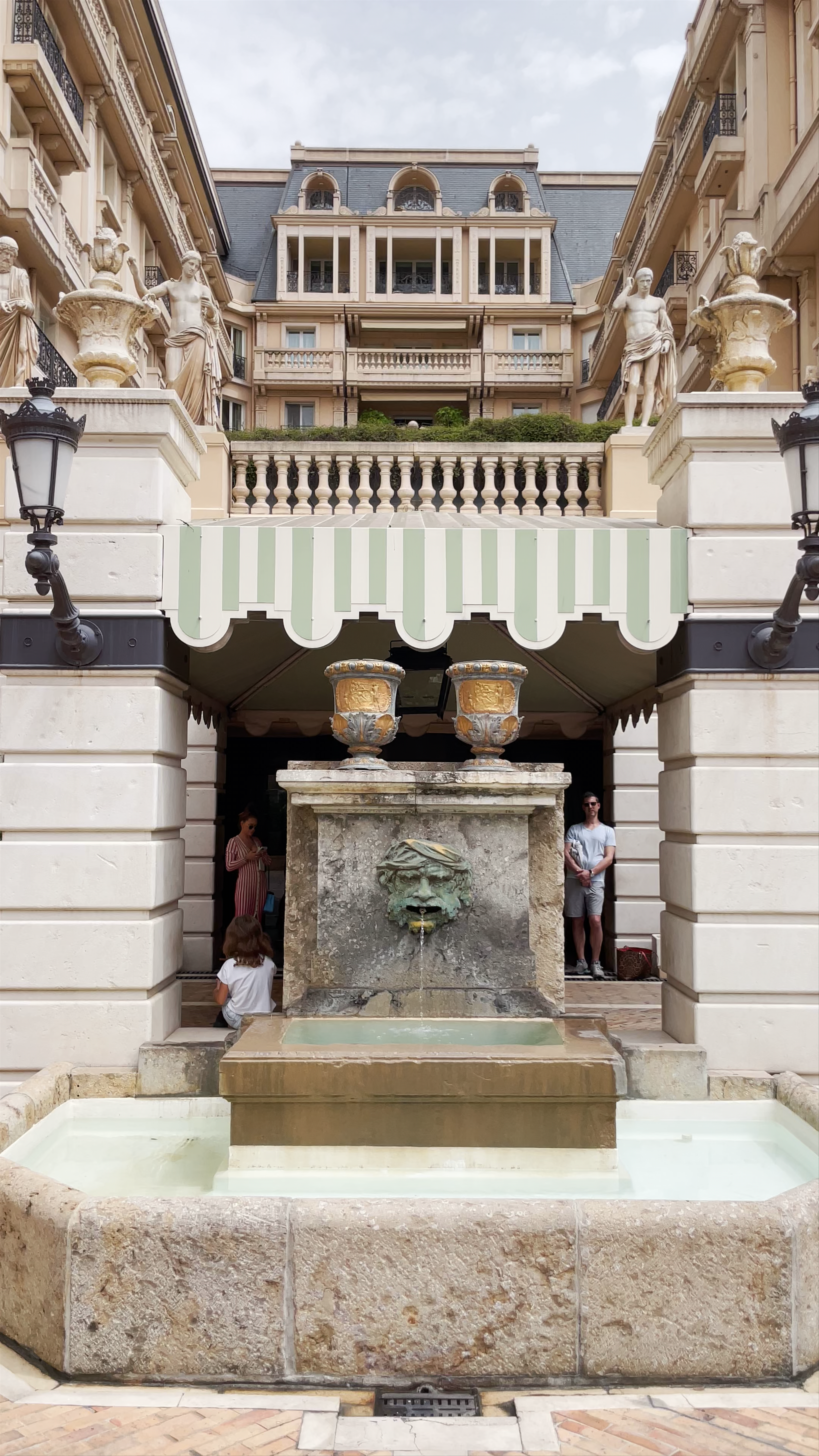 Hotel Metropole