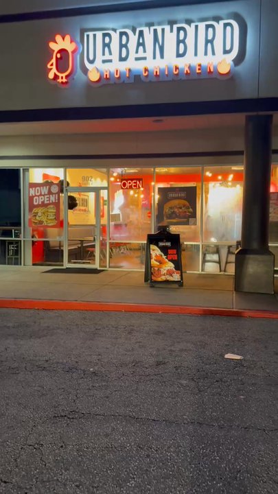 Urban Bird Hot Chicken - Walking into the store! Not that small but not that big! - Chicken Shop Near Me - Killeen, Texas