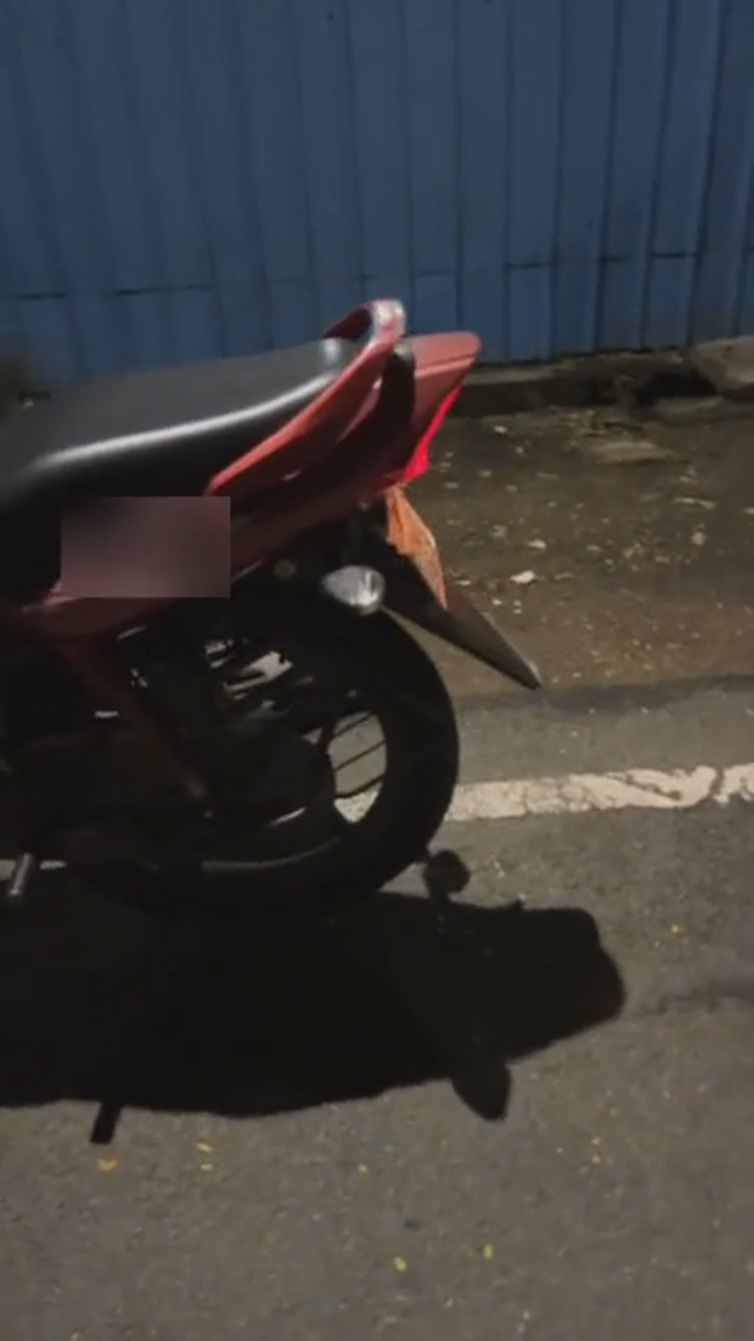 Walk-around video thumbnail