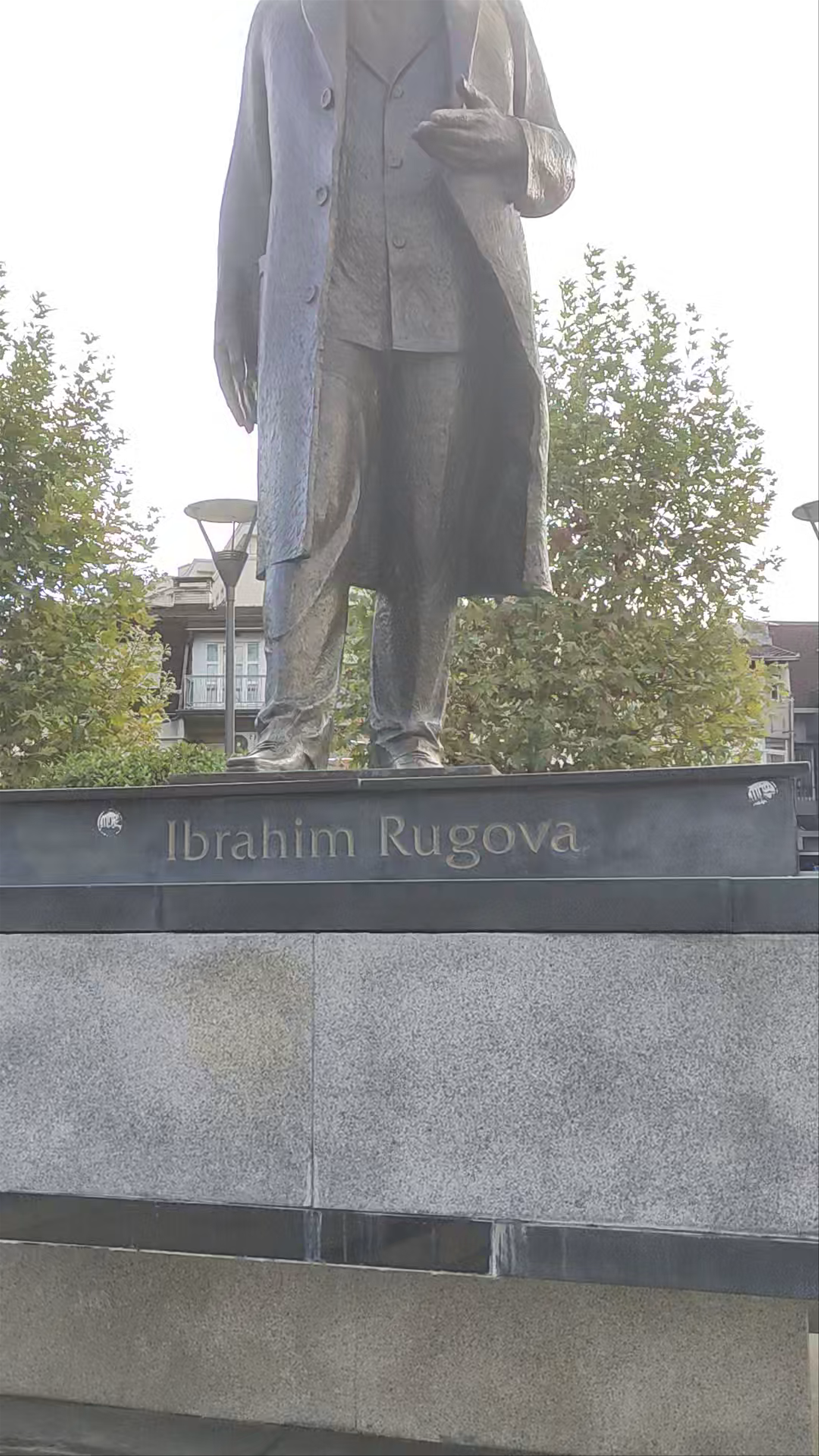 Ibrahim Rugova Statue
