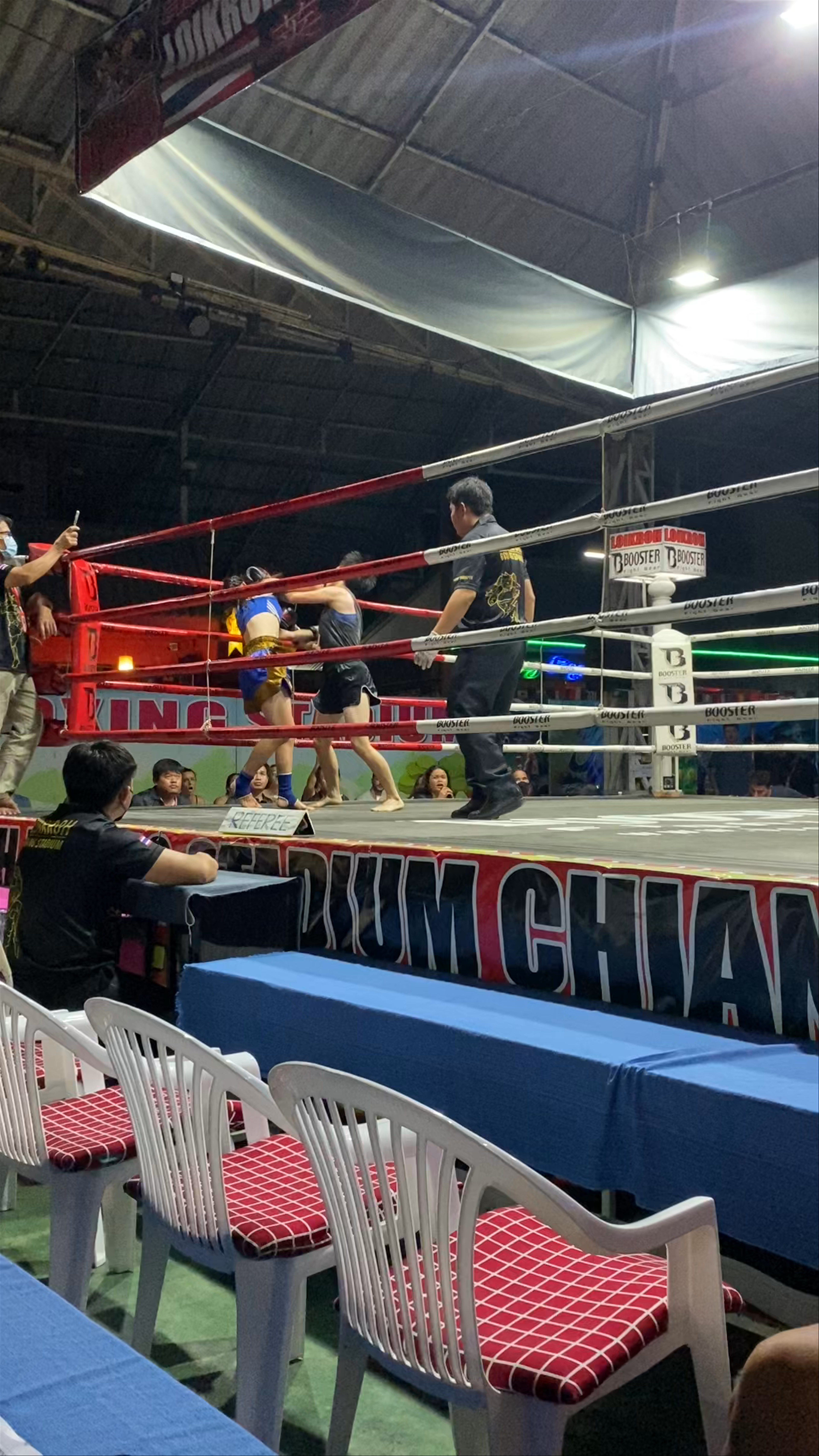 Loi Kroh Boxing Stadium