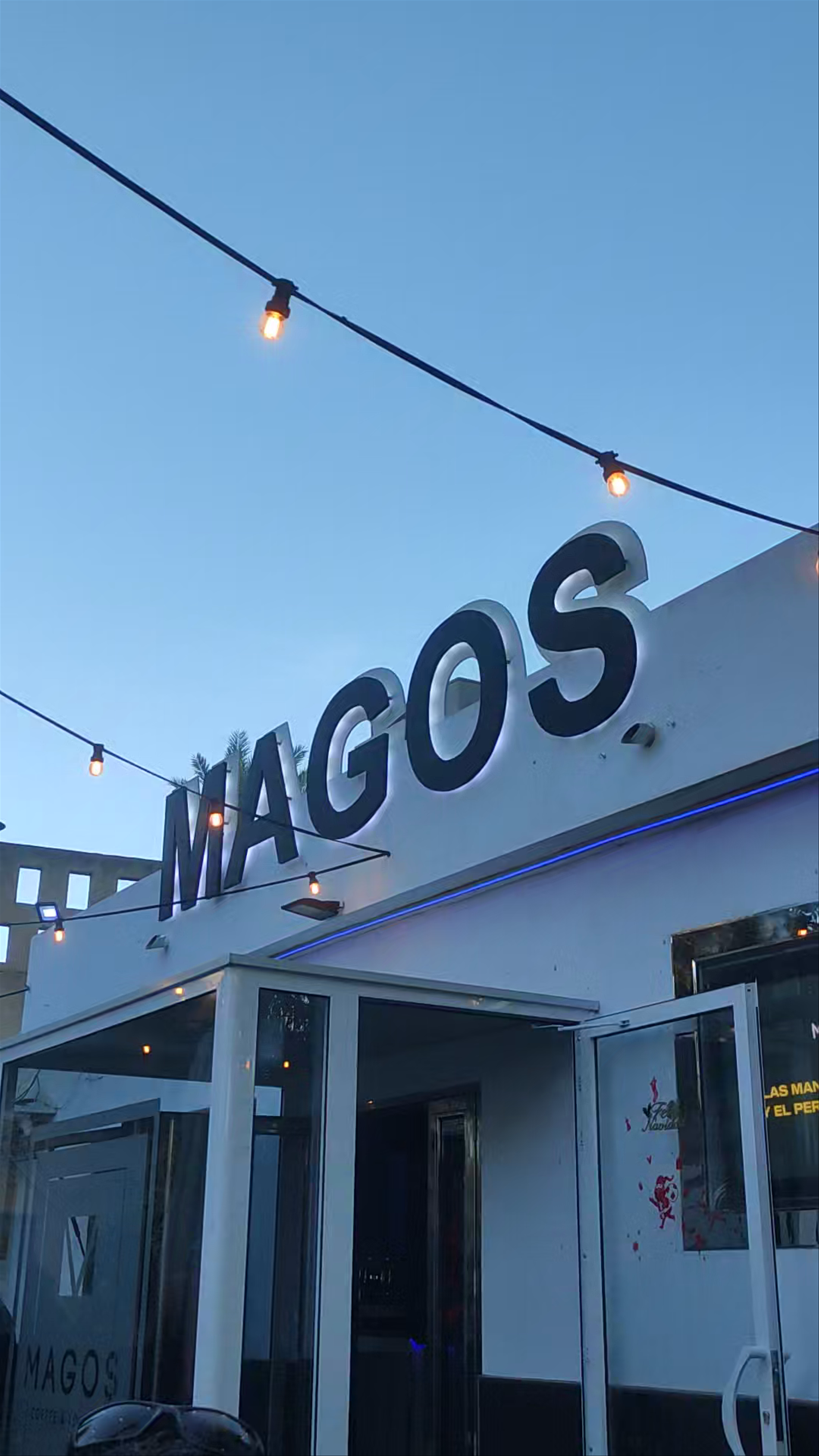 Bar Magos