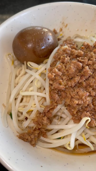 Tofu King - Mushroom pork dry noodles w/ egg 香菇肉燥乾麵配滷蛋 $10 / Their Taiwan chie a dry noodles are better... - Taiwanese Near Me - Irvine, California