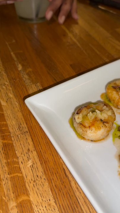 Guerra Steakhouse - Seared Diver Scallops Blackened Top With Garlic Butter - Steakhouses Near Me - Arlington, Virginia