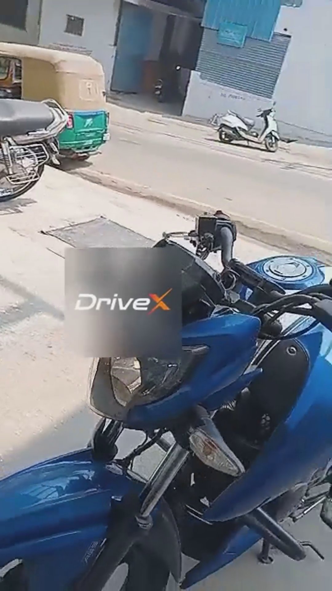 Walk-around video thumbnail