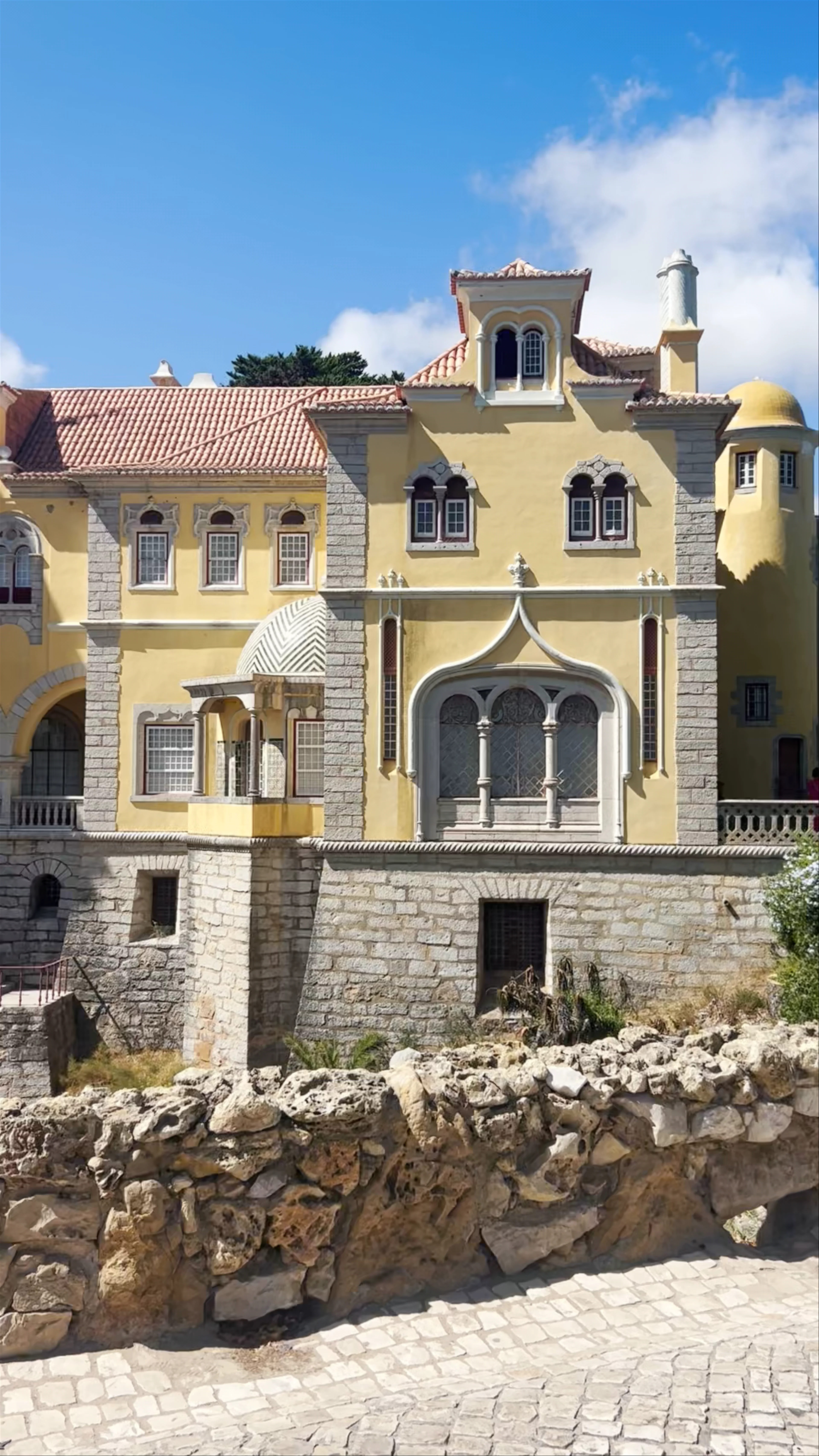 Museu Condes de Castro Guimarães