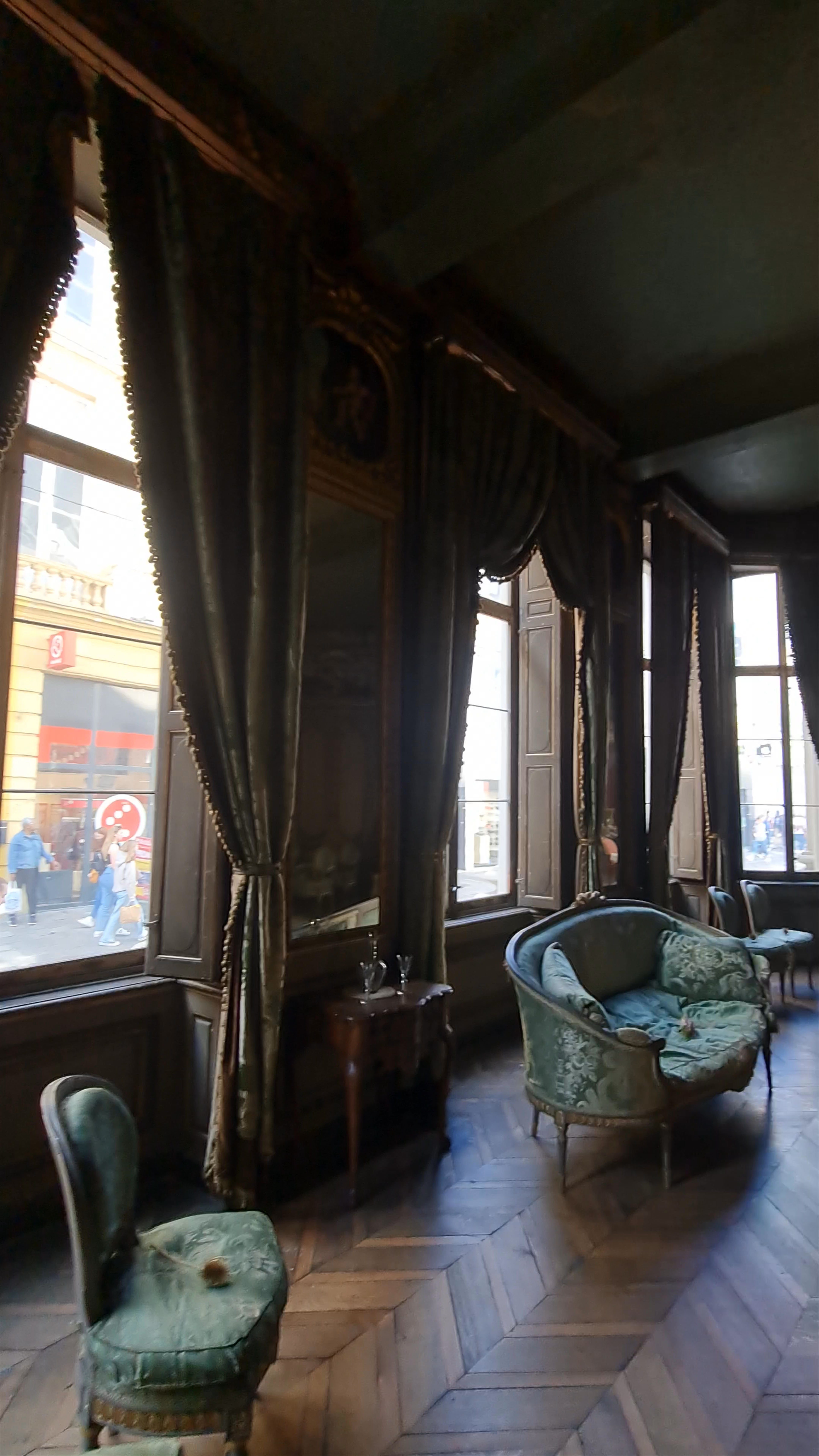 Step Inside Hotel d'Hane-Steenhuyse: A Historic Gem in Ghent