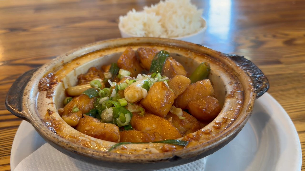 La Petite Camille - Claypot fish fillet - Vietnamese Near Me - Millbrae, California